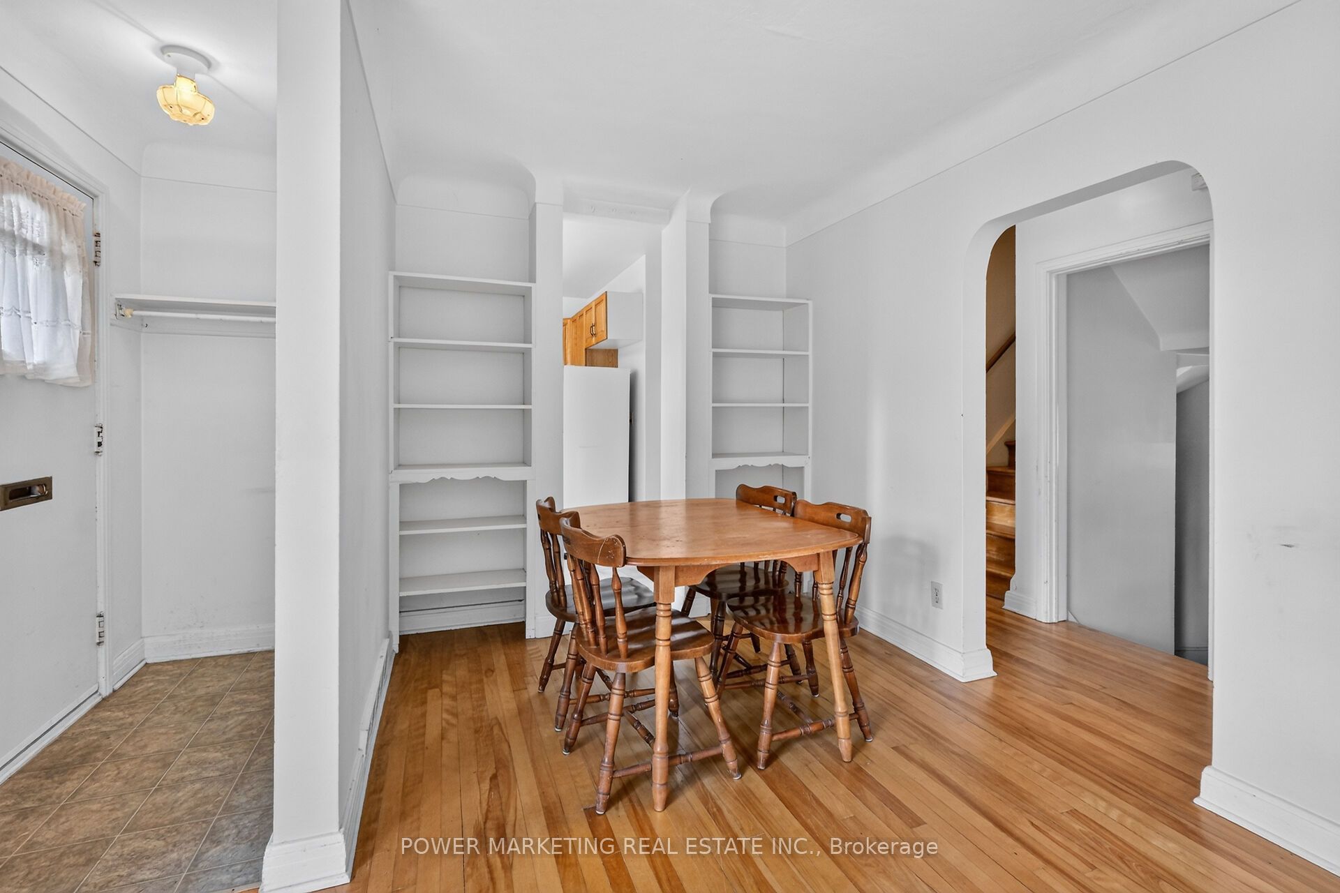 535 Dunbrack Street Property Photo 13
