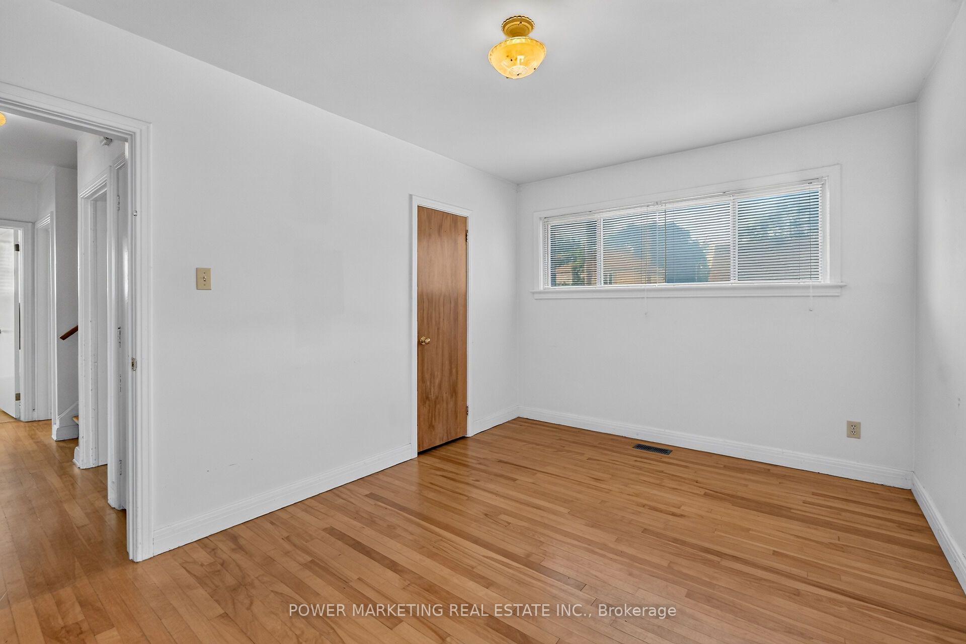 535 Dunbrack Street Property Photo 23