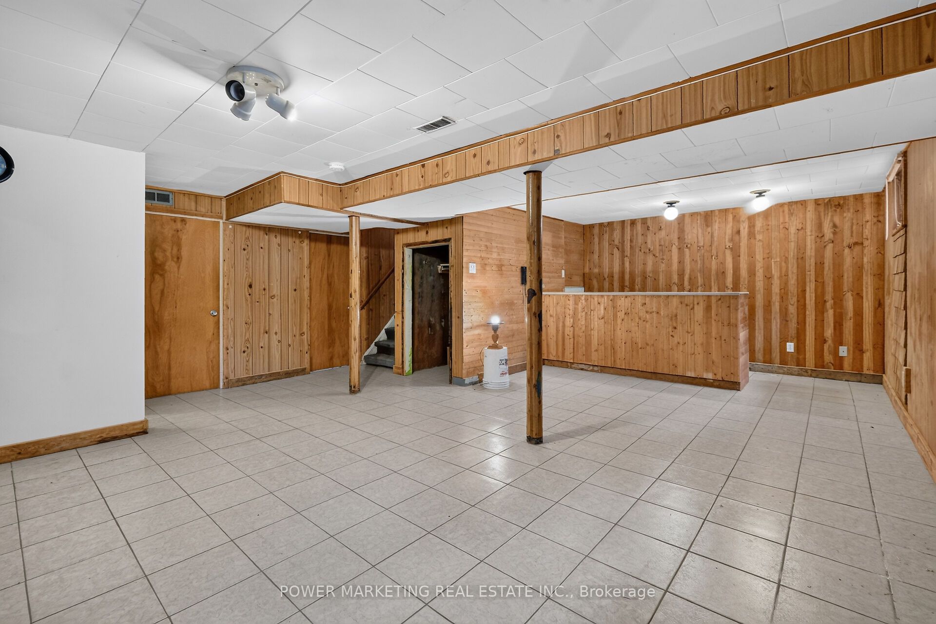 535 Dunbrack Street Property Photo 40