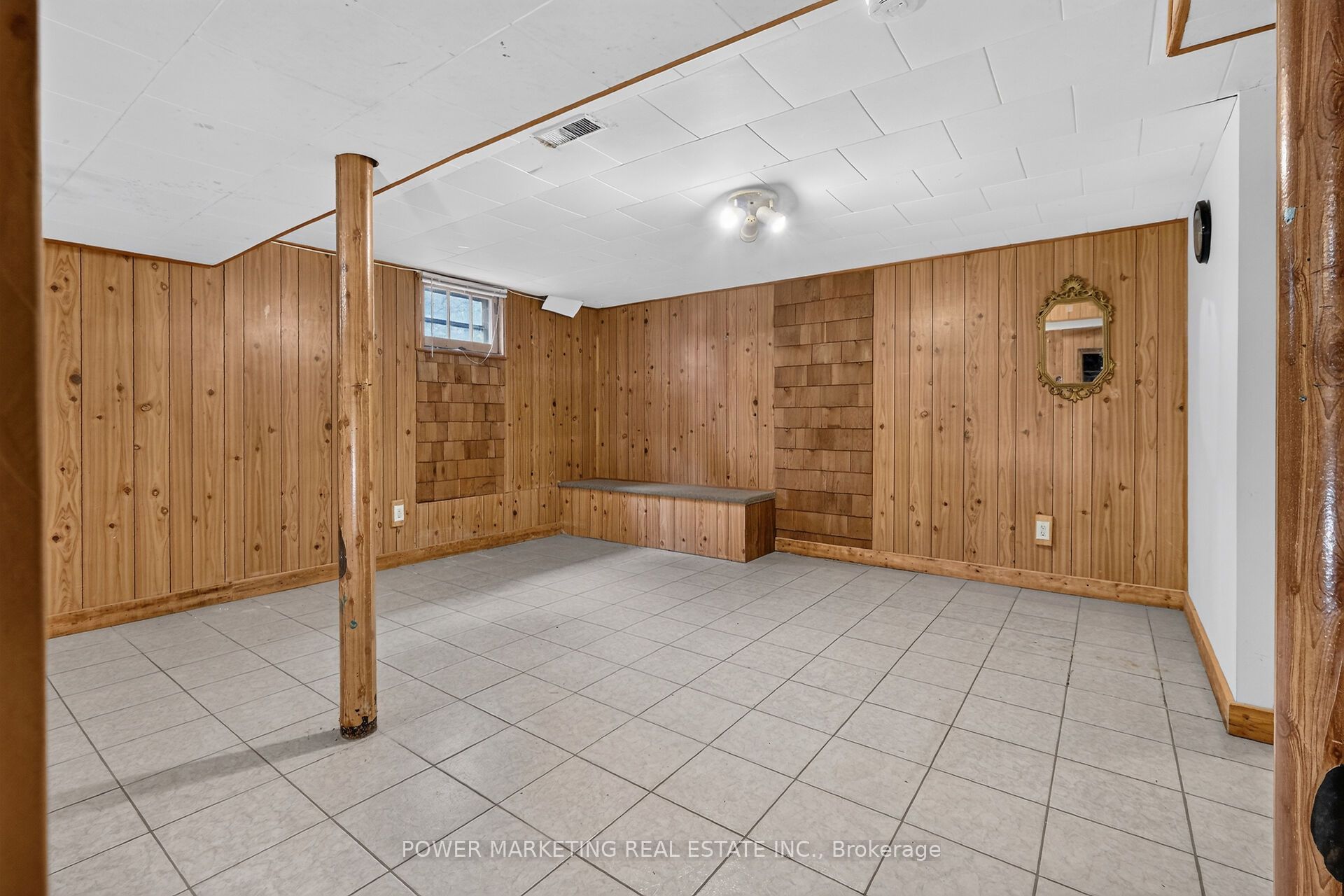 535 Dunbrack Street Property Photo 42