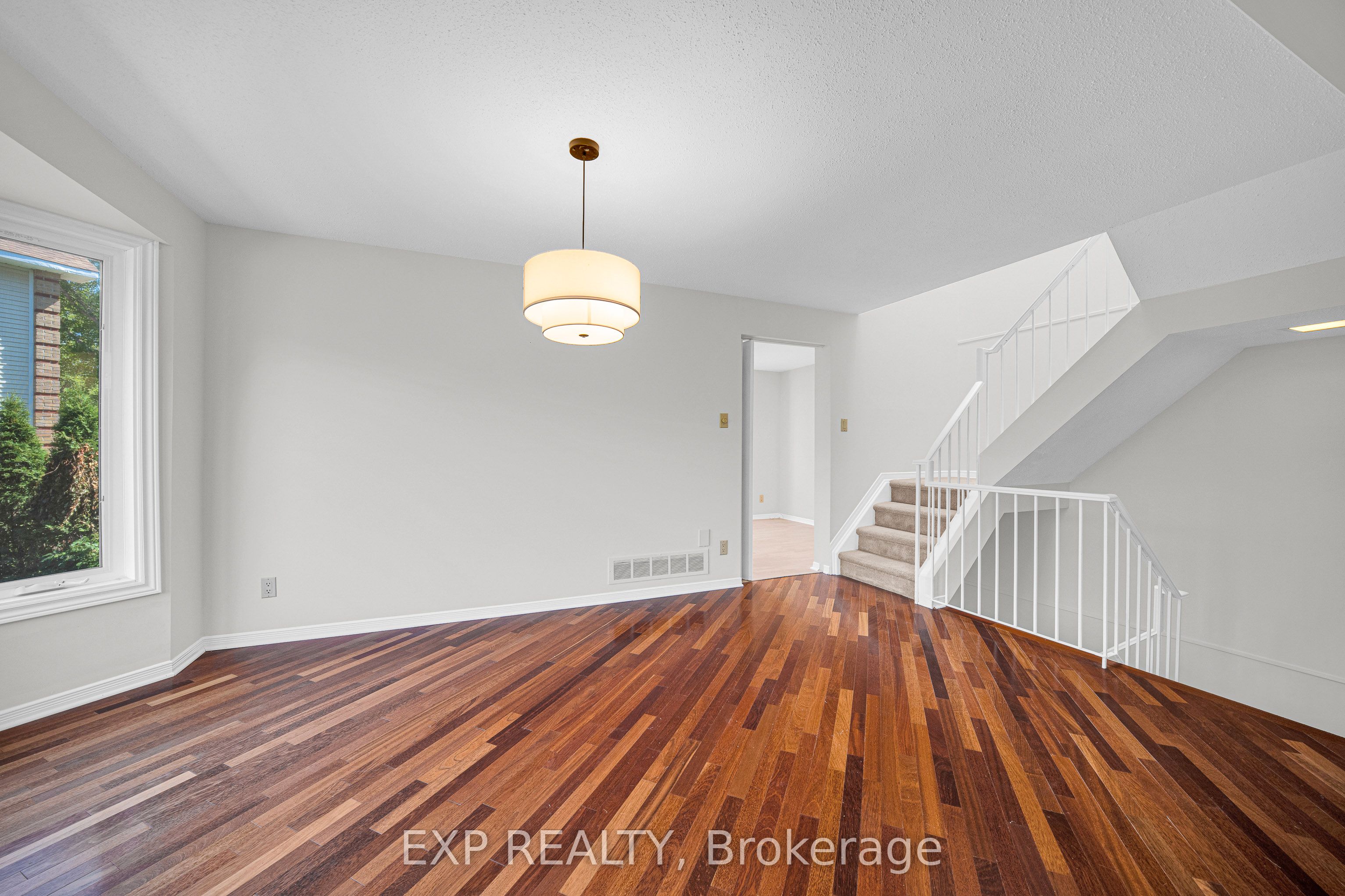 18 Arbordale Crescent Property Photo 16