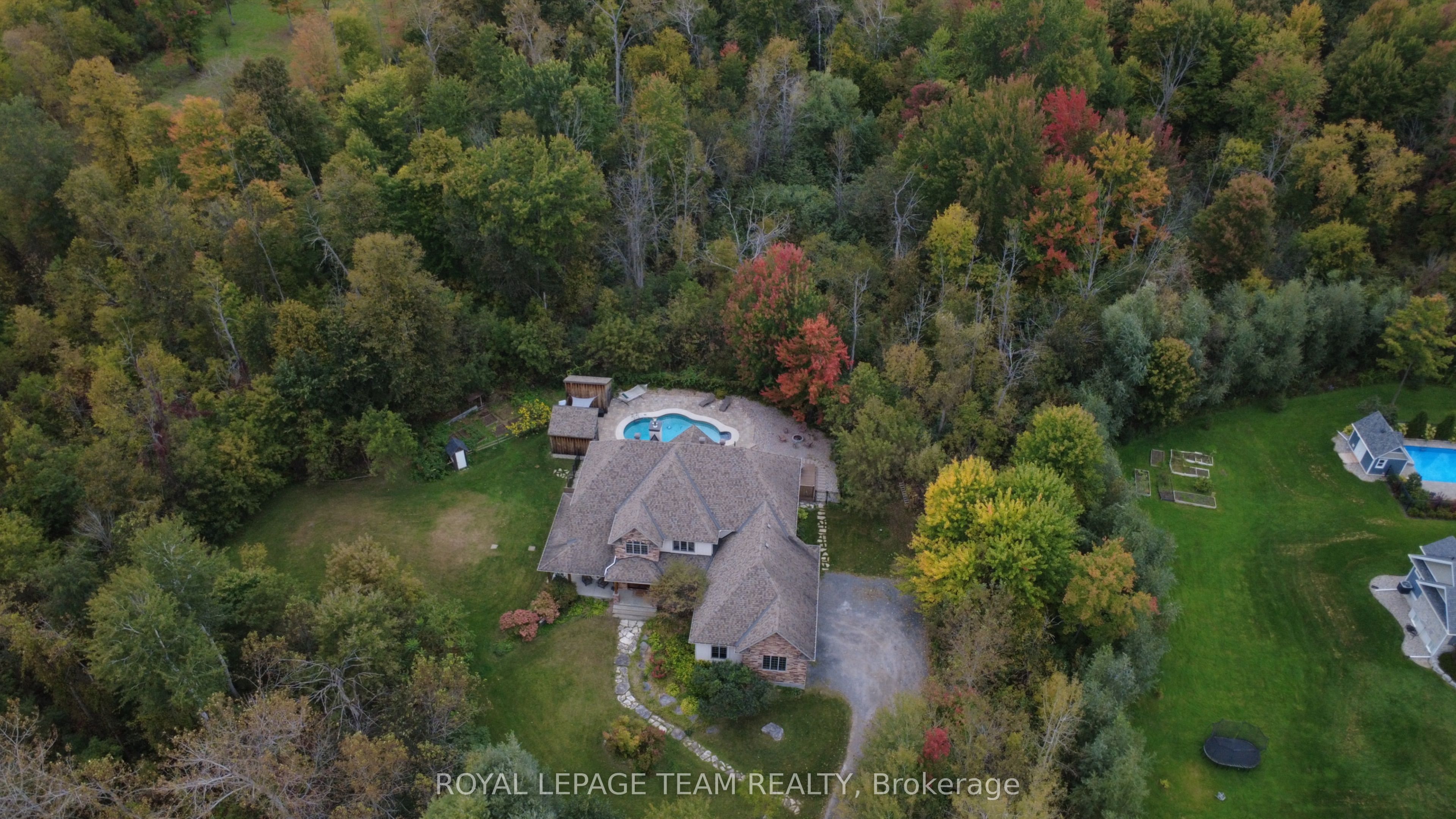 1671 Reindeer Way Property Photo 1