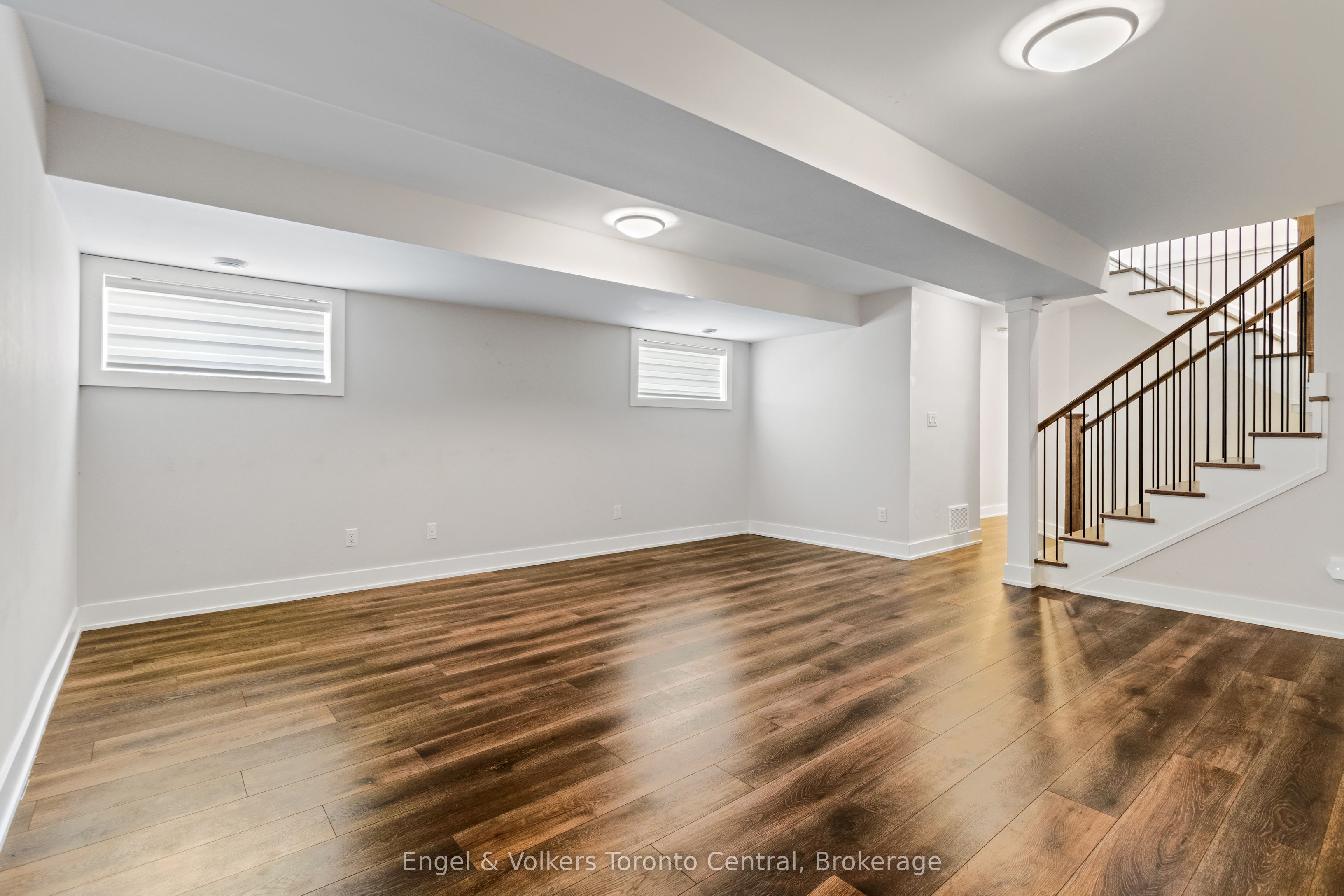 145 Sycamore Street Property Photo 38