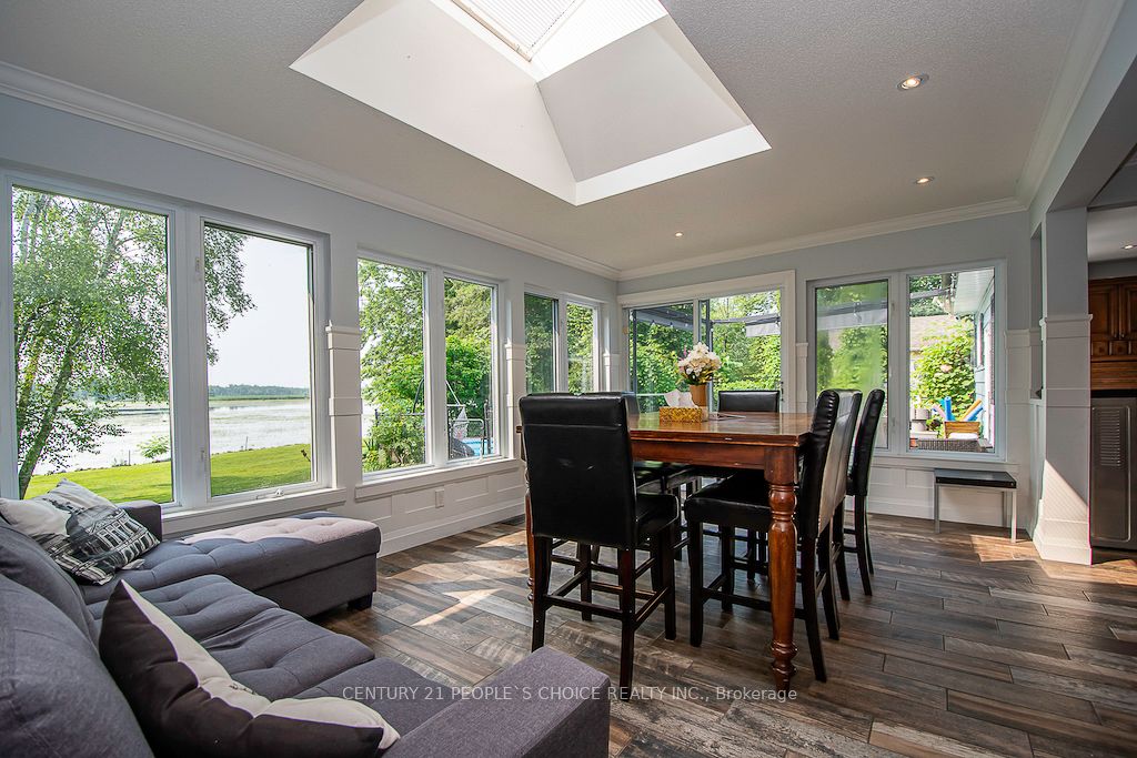 3 Lakeshore Boulevard Property Photo 11
