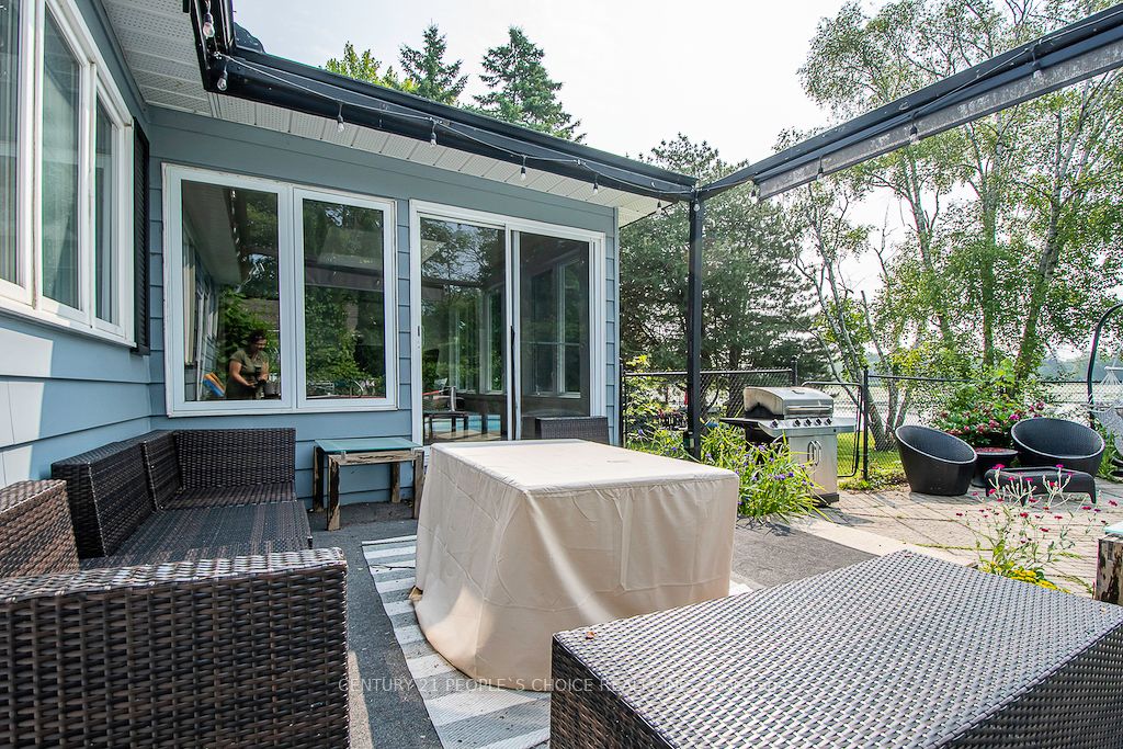 3 Lakeshore Boulevard Property Photo 33