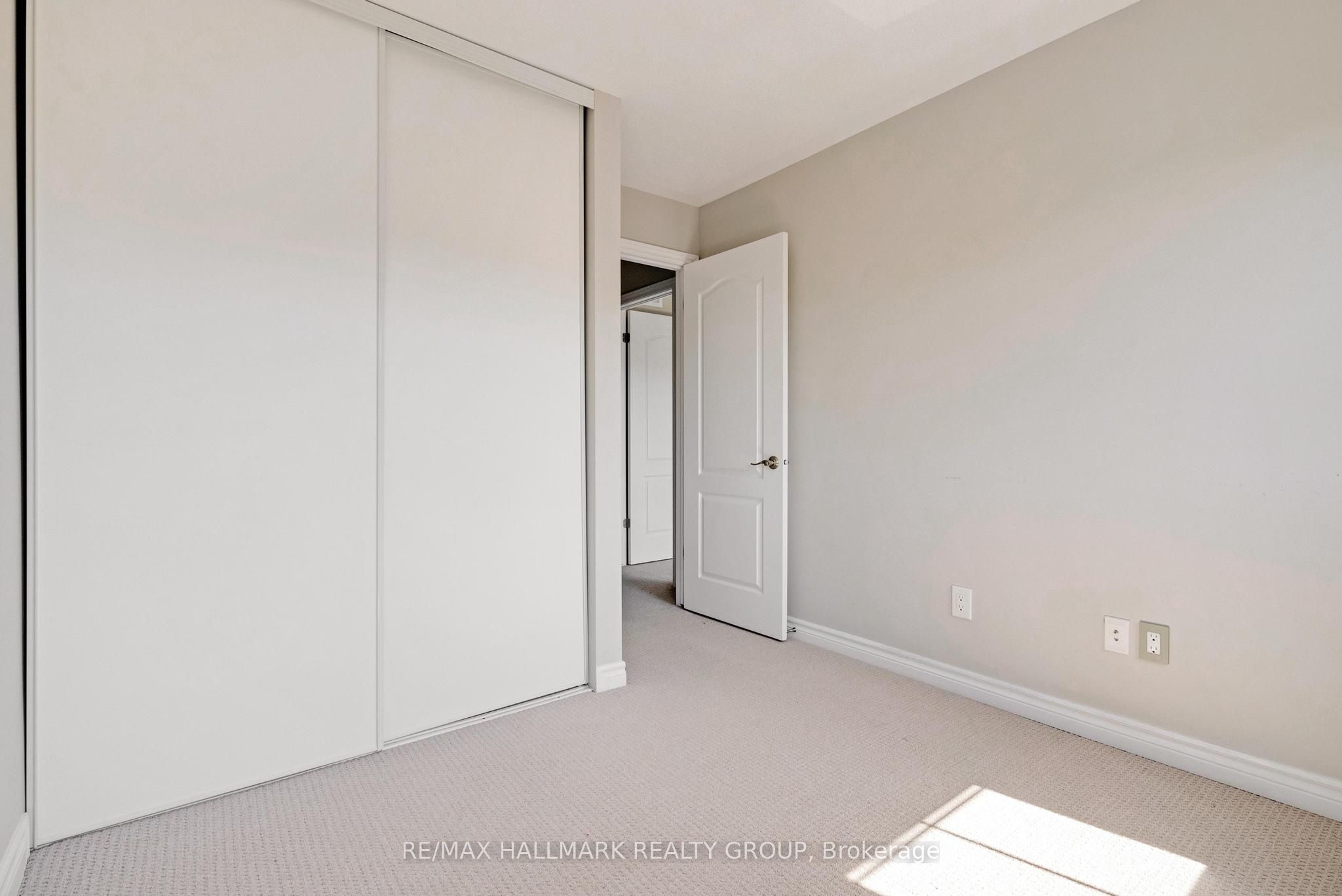 255b Titanium Private Property Photo 22