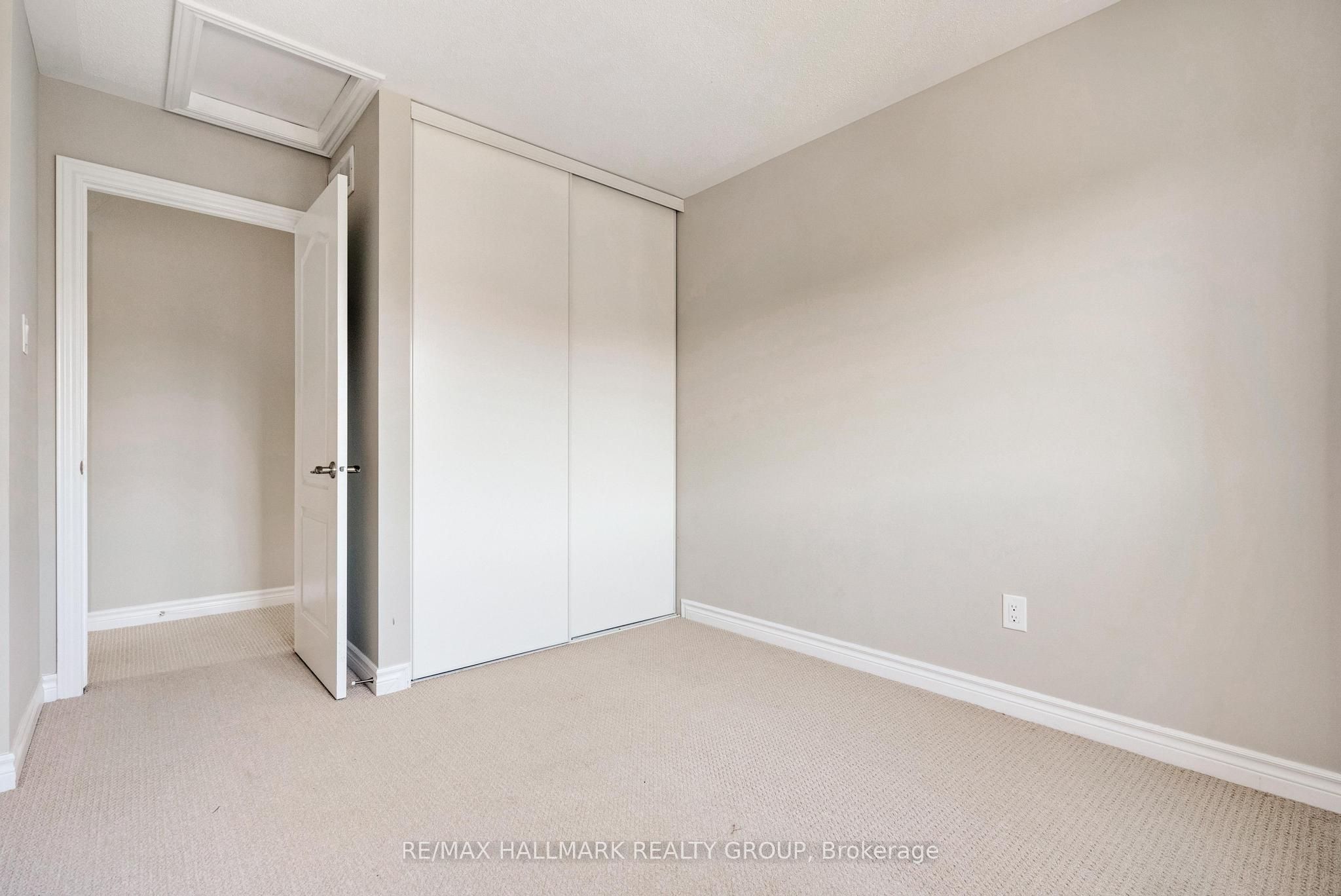 255b Titanium Private Property Photo 25