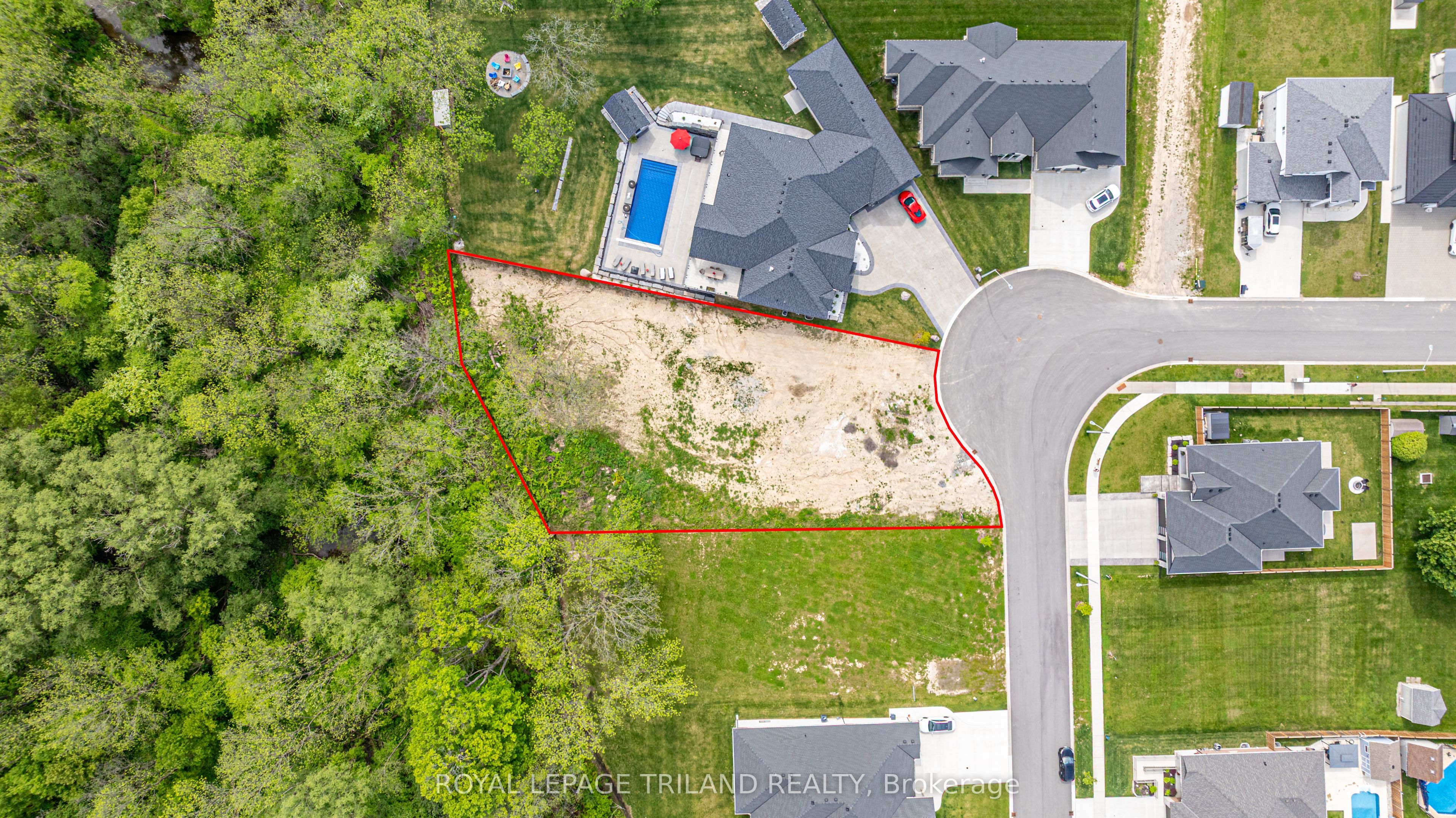 177 Kettle Creek Drive Property Photo 1
