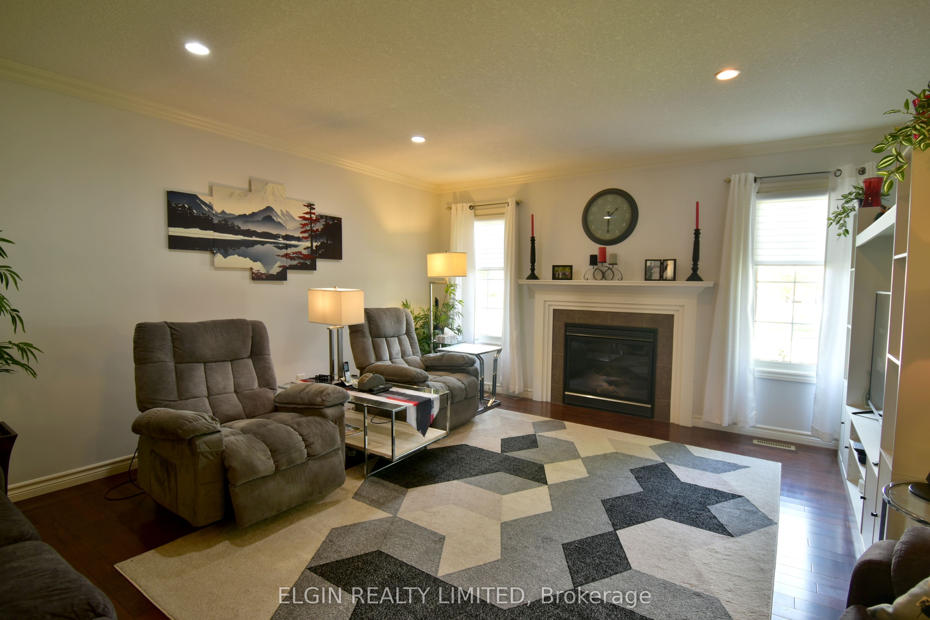 30 Peach Tree Boulevard Property Photo 6