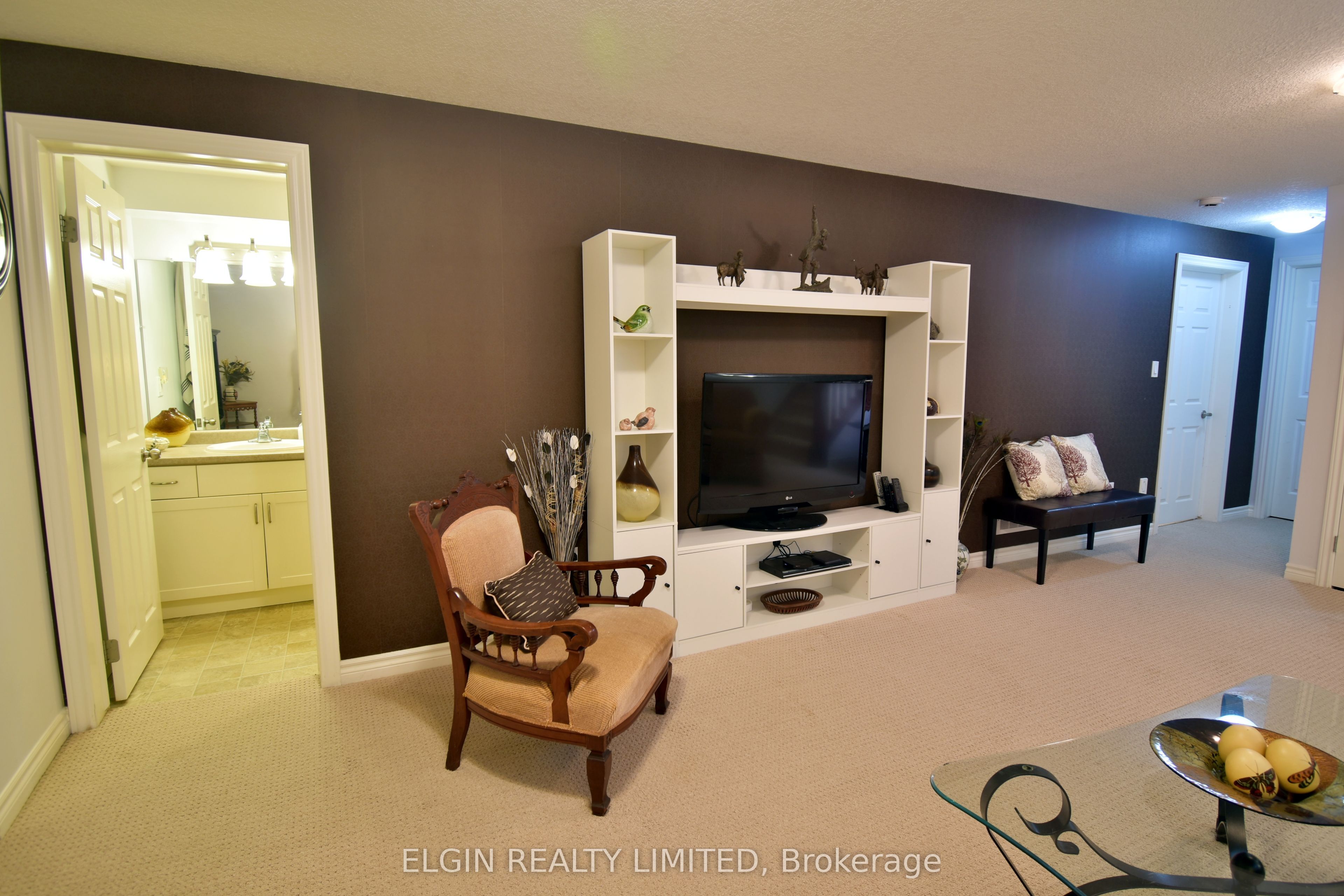30 Peach Tree Boulevard Property Photo 26