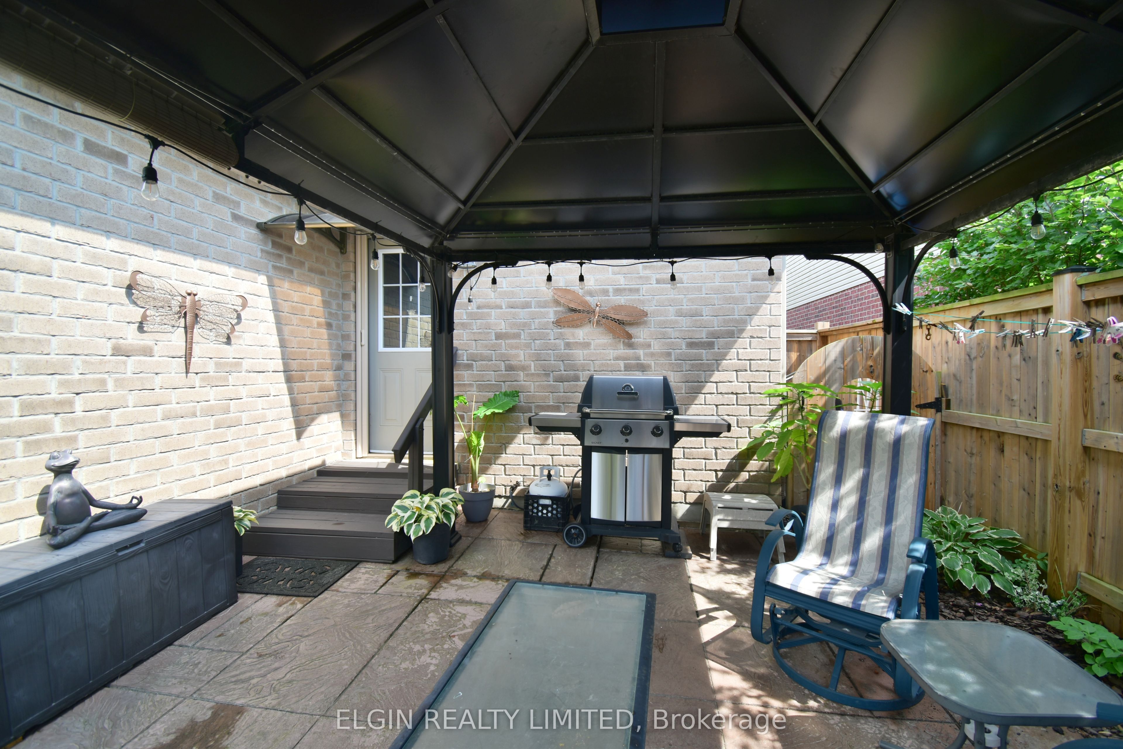 30 Peach Tree Boulevard Property Photo 28