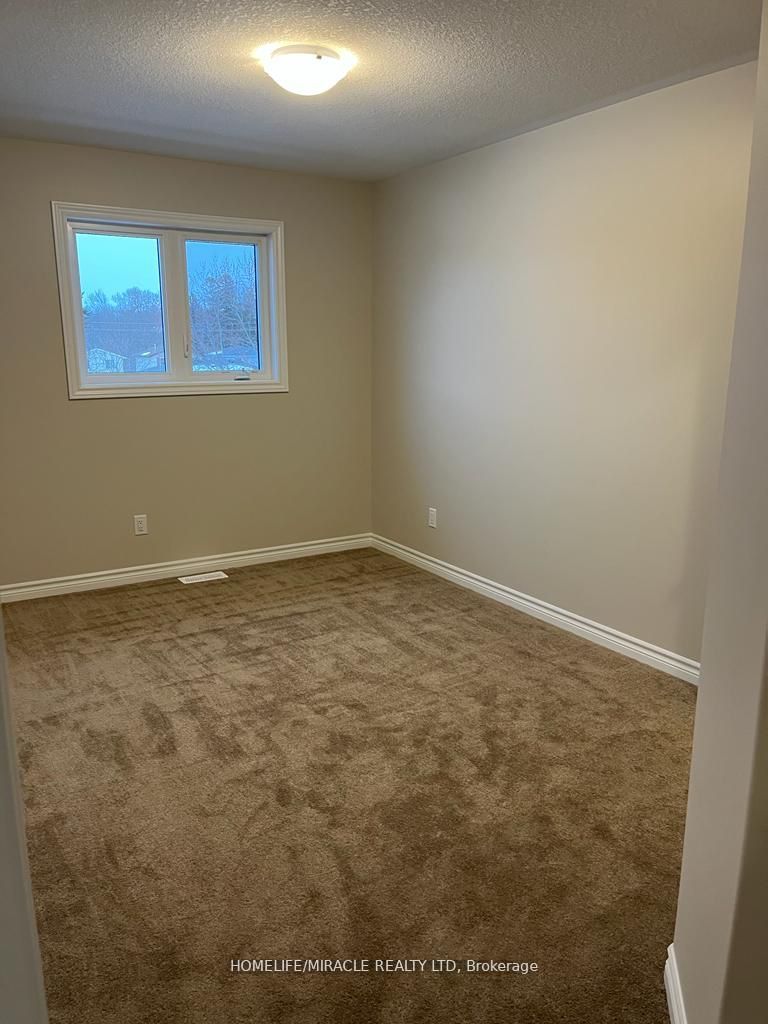 231 Heritage Park Drive Property Photo 4