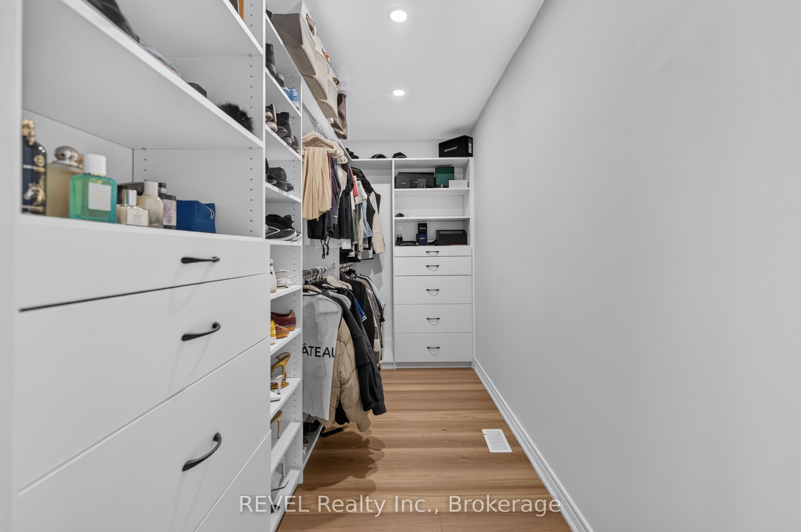 282 Webster Road Property Photo 28