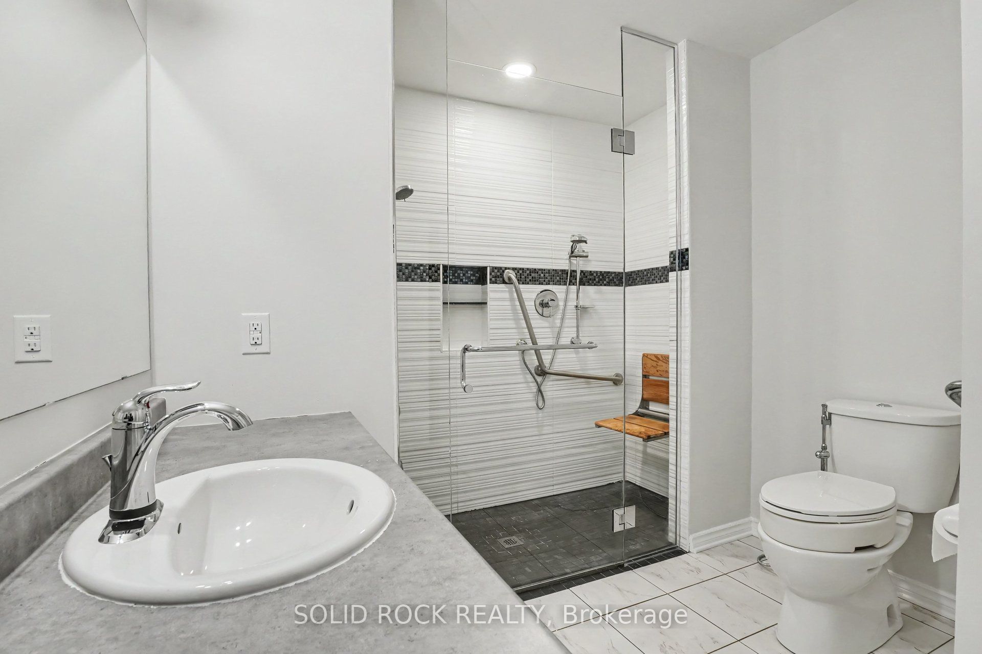 639 Via Campanale Avenue Property Photo 10