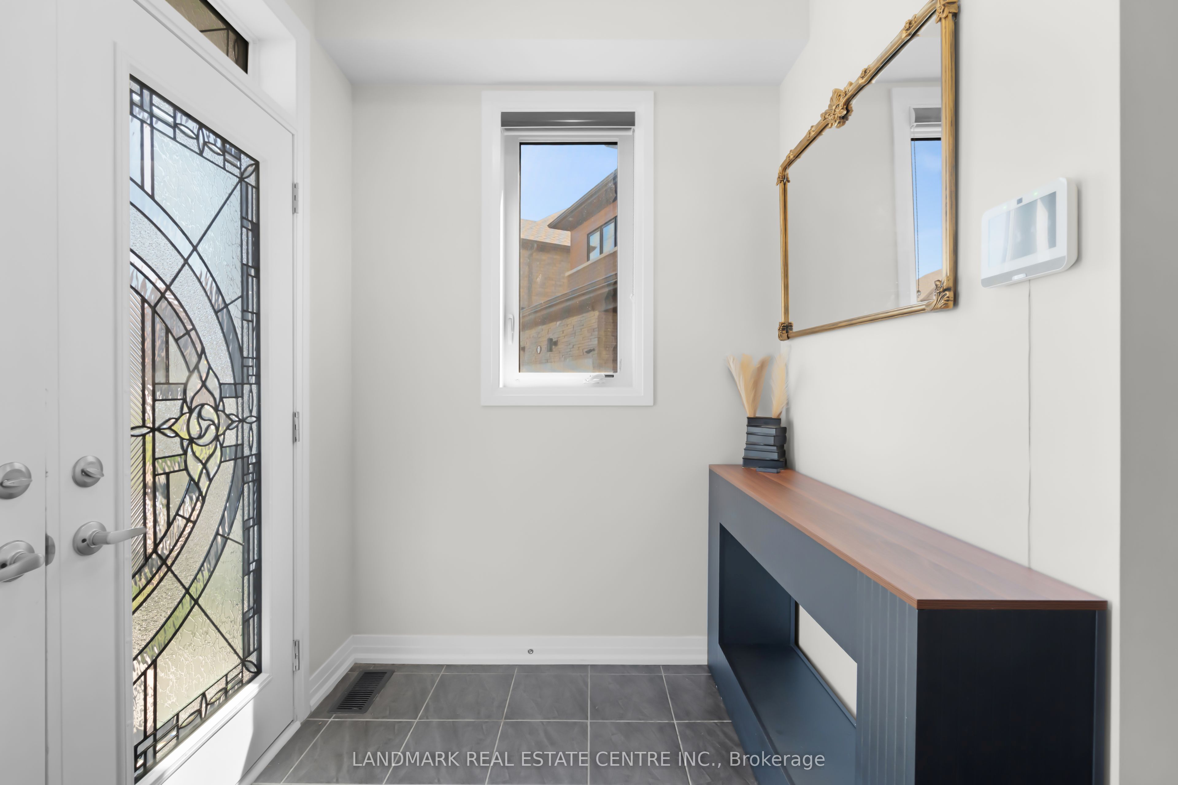 209 Velvet Way Property Photo 6