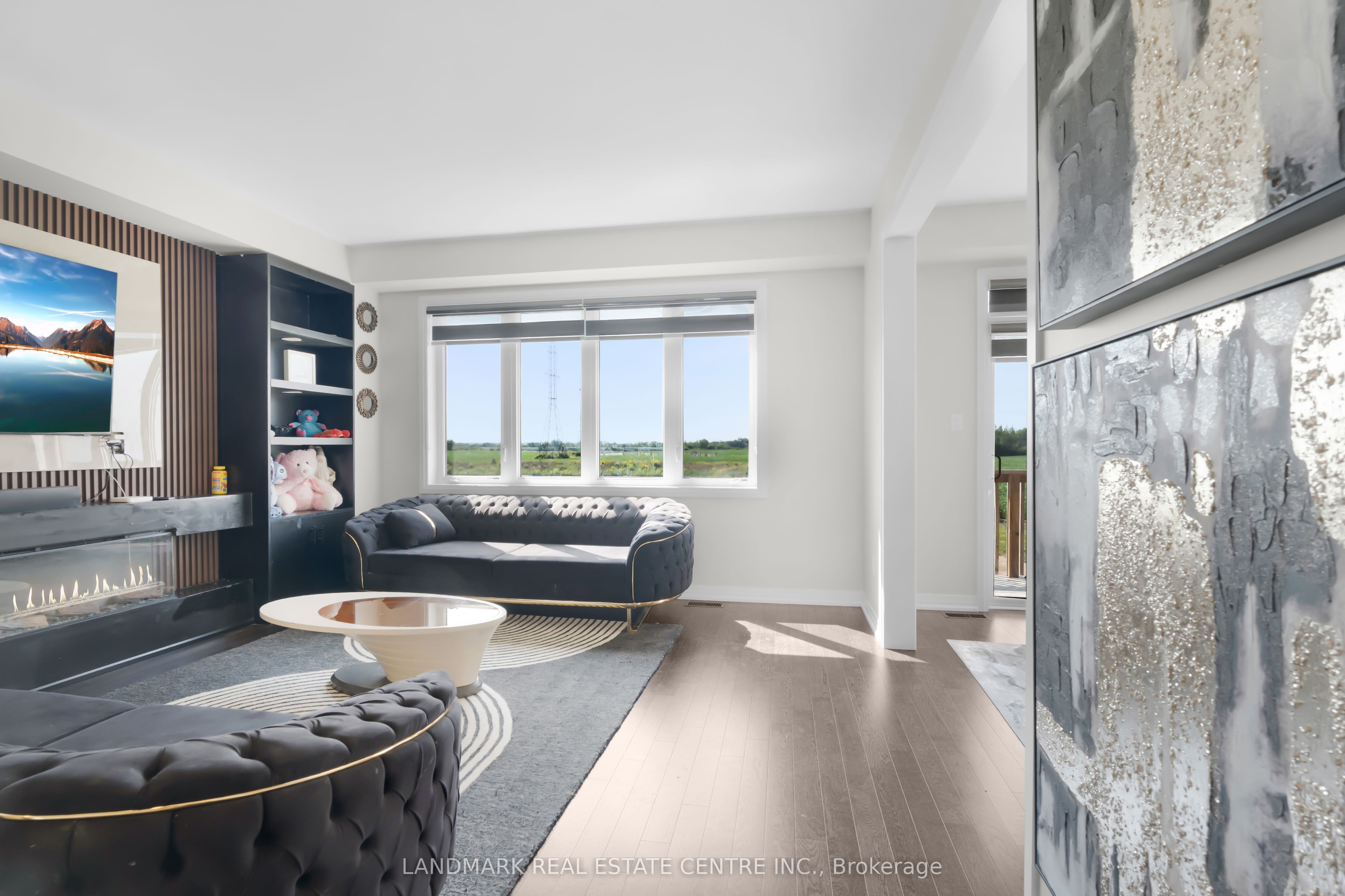 209 Velvet Way Property Photo 10