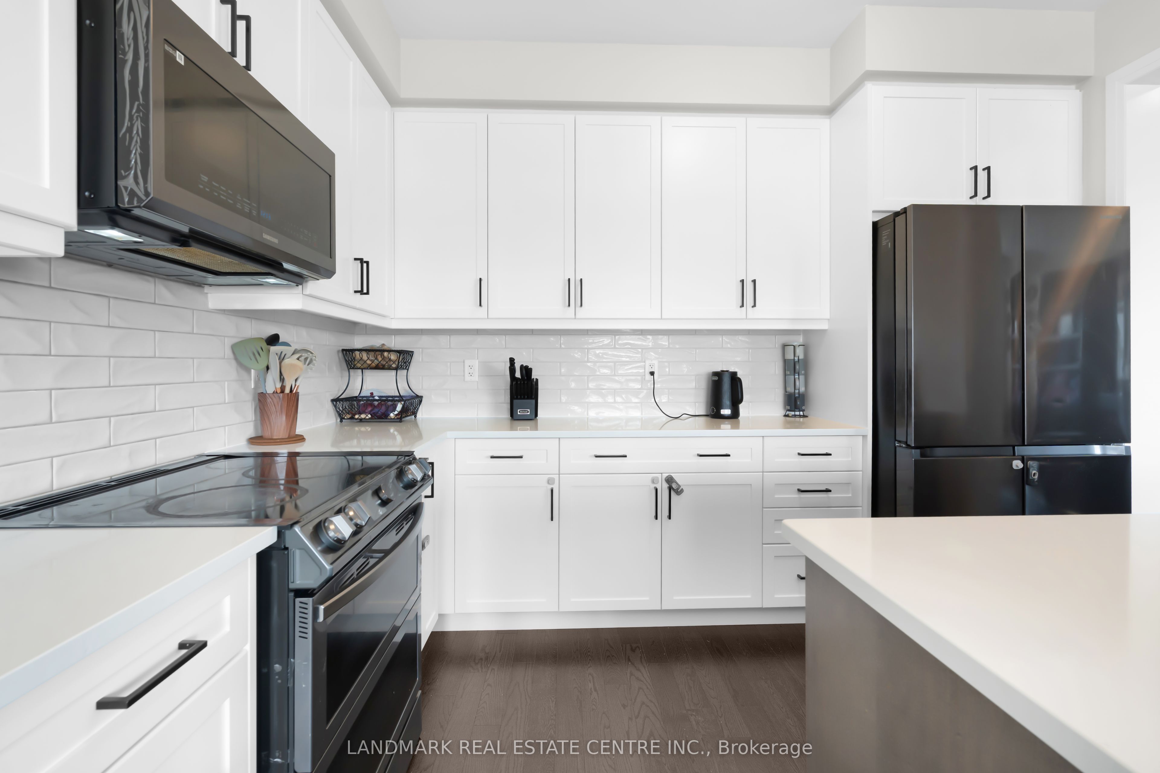 209 Velvet Way Property Photo 15