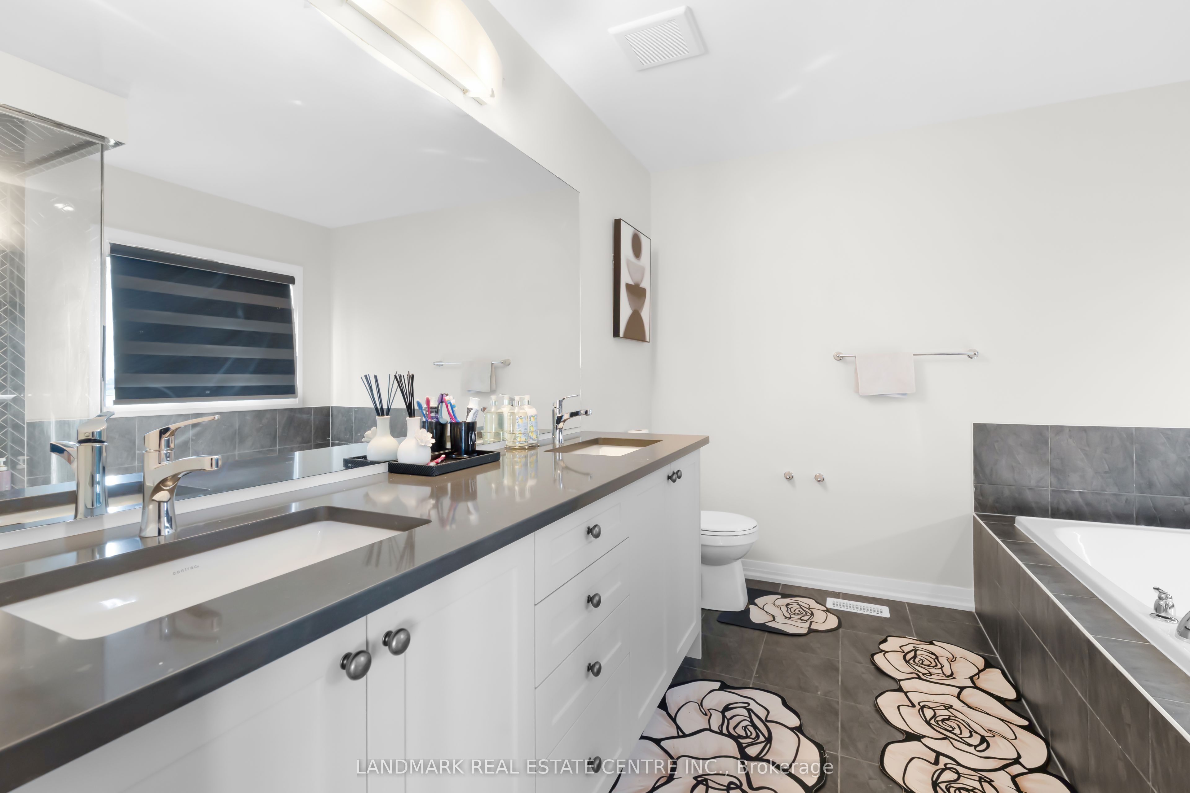 209 Velvet Way Property Photo 29