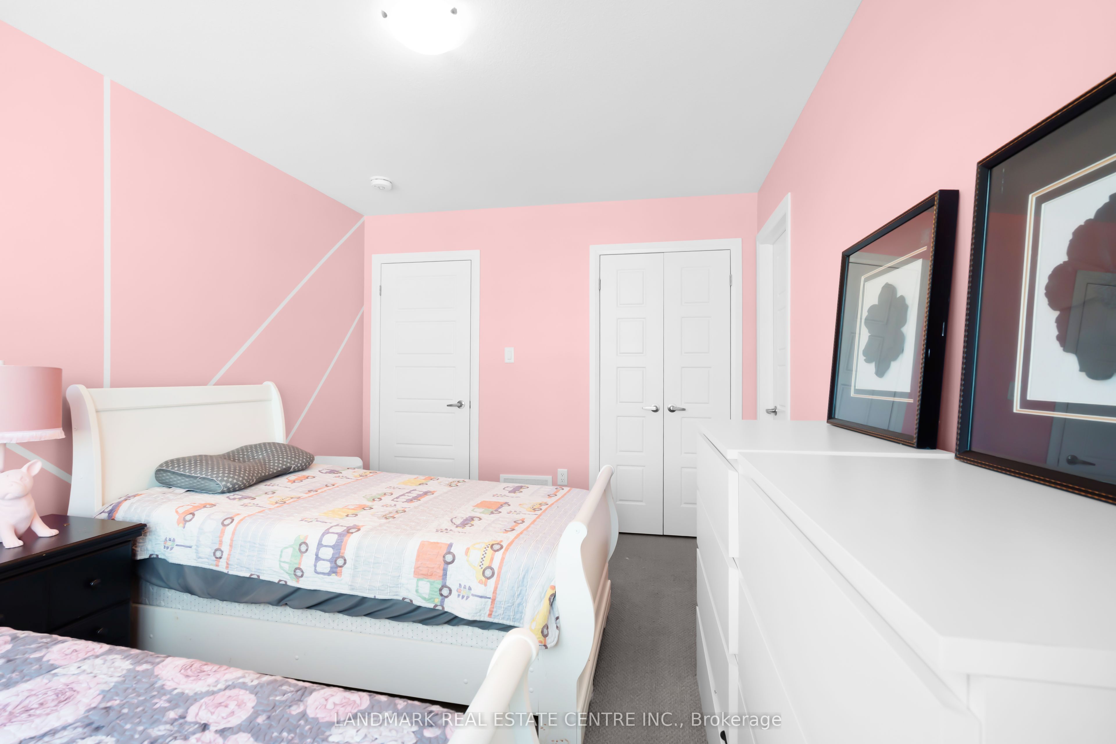 209 Velvet Way Property Photo 33