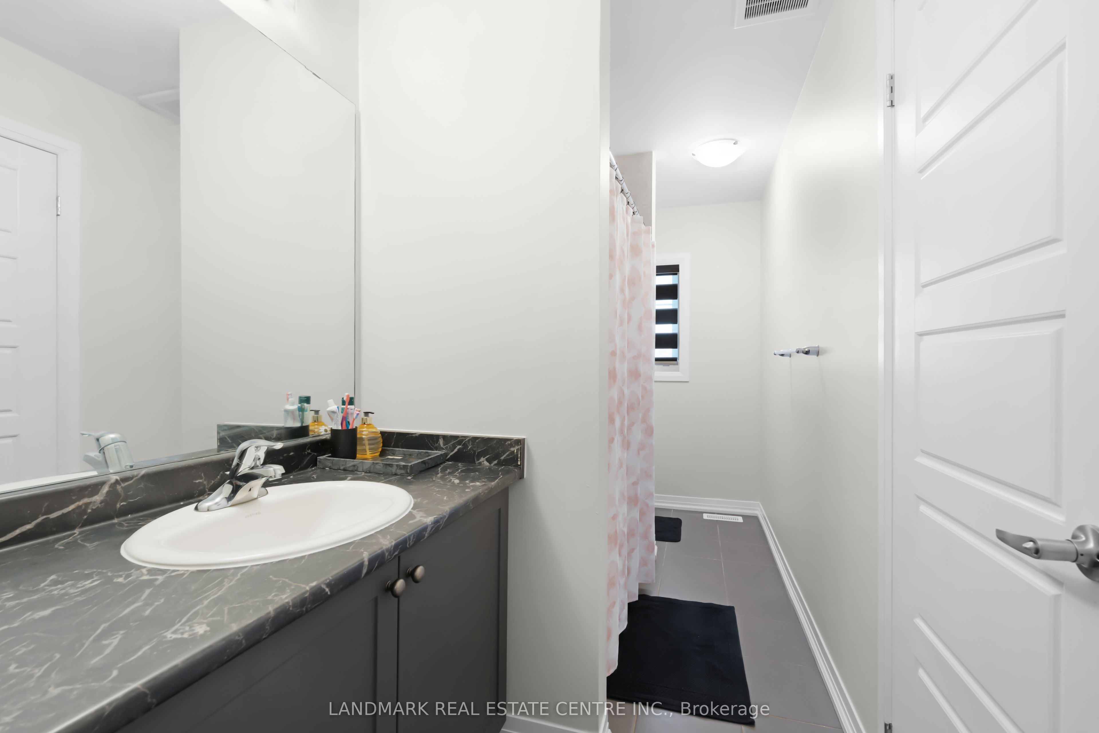 209 Velvet Way Property Photo 35