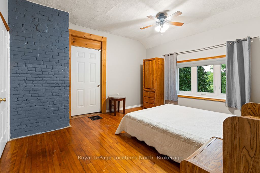 105 Craig Street Property Photo 27