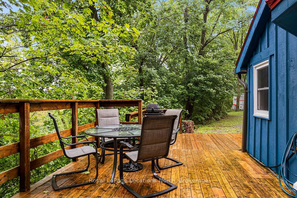 105 Craig Street Property Photo 38