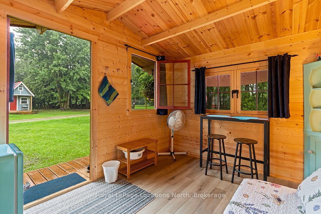 105 Craig Street Property Photo 44