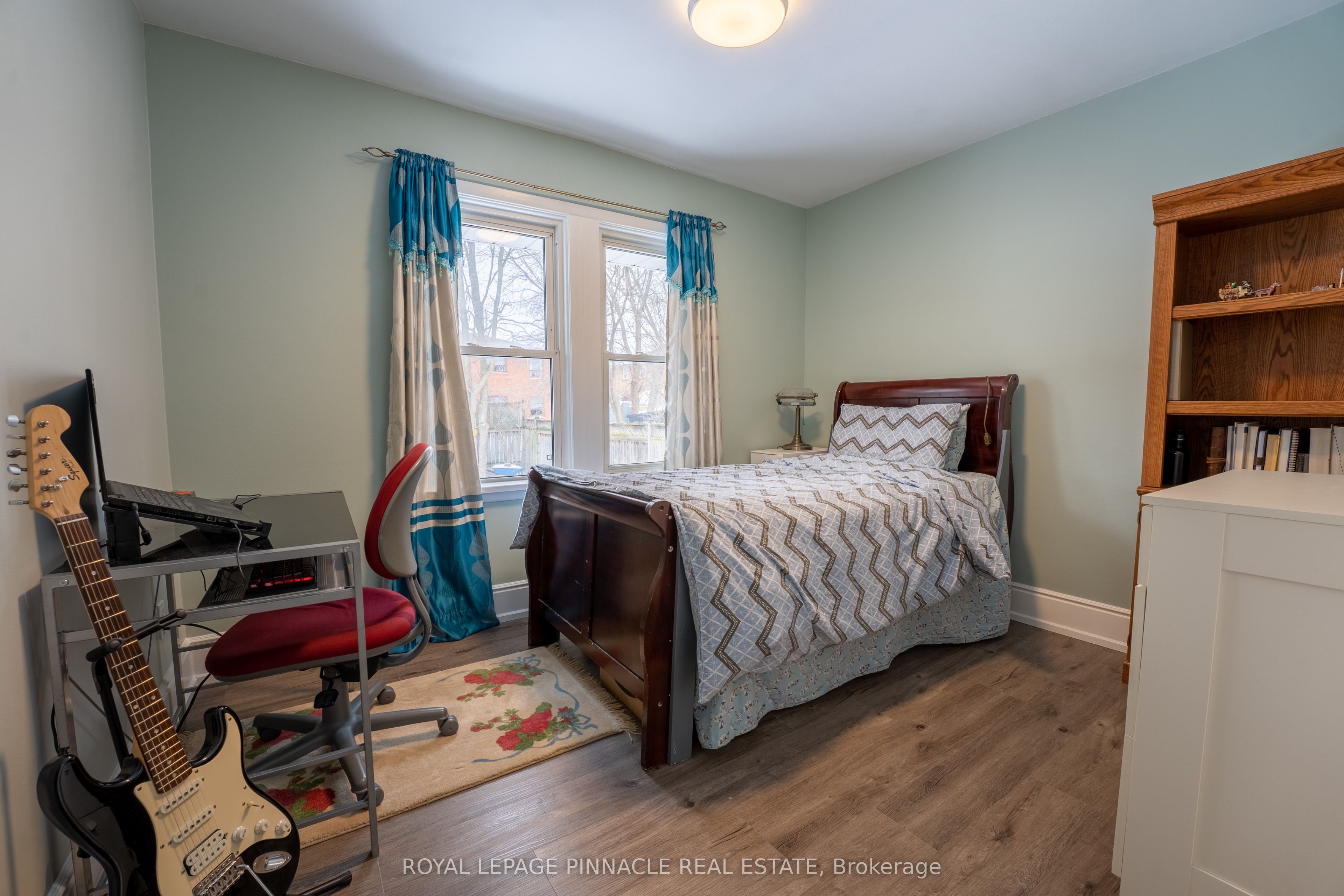 606 Ross Street Property Photo 13