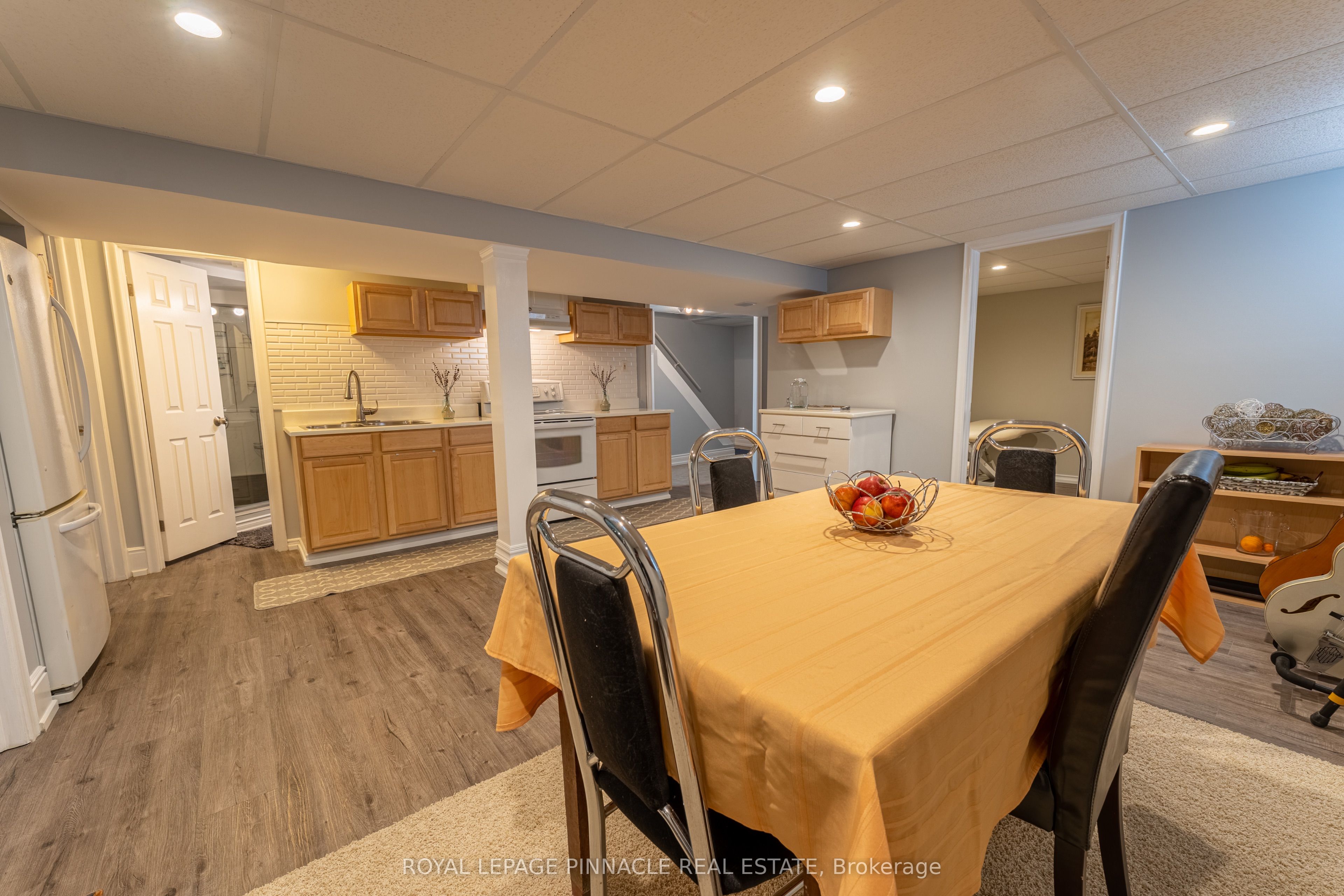 606 Ross Street Property Photo 24
