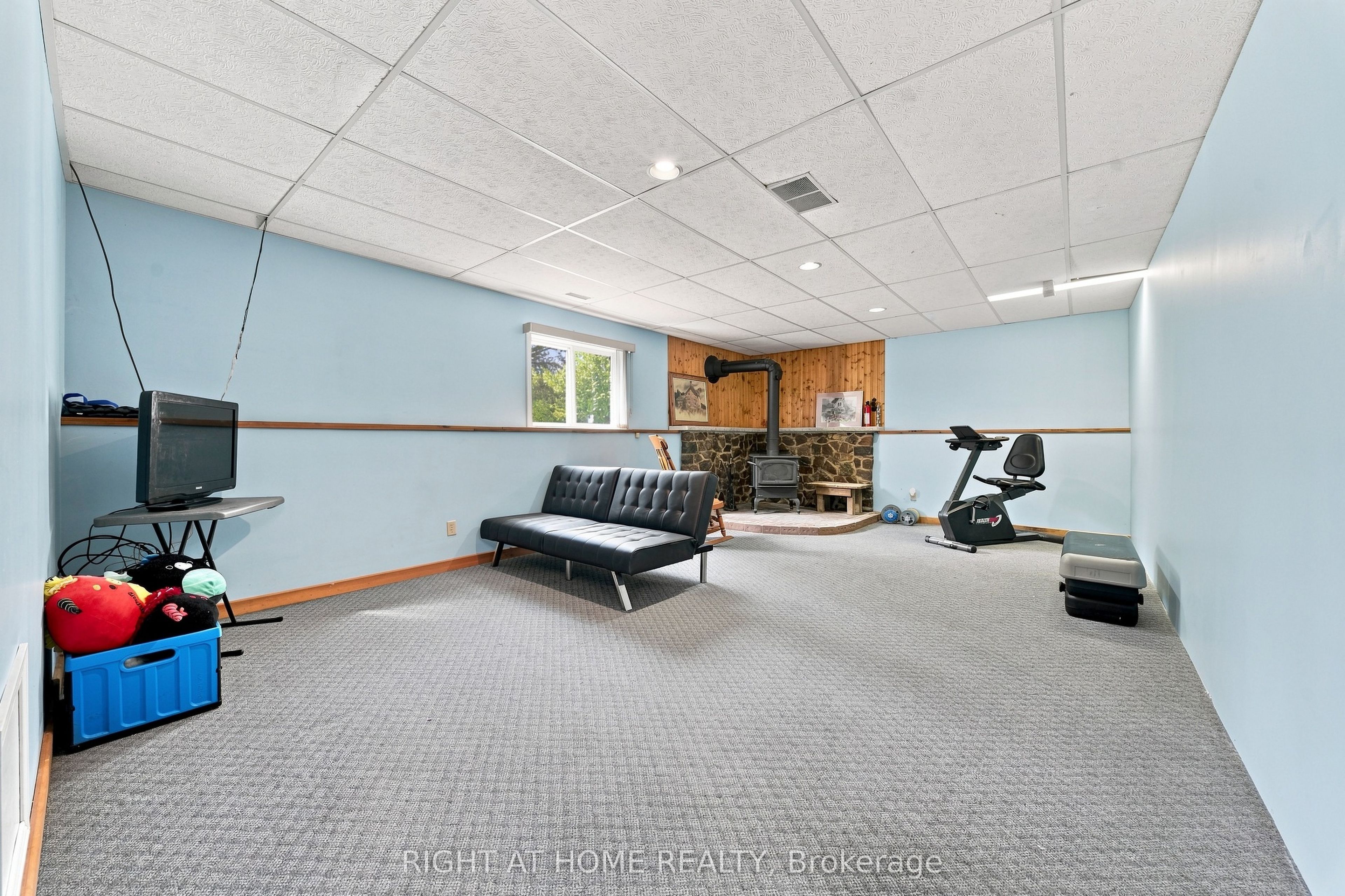 489 Twin Sisters Lake Road Property Photo 30