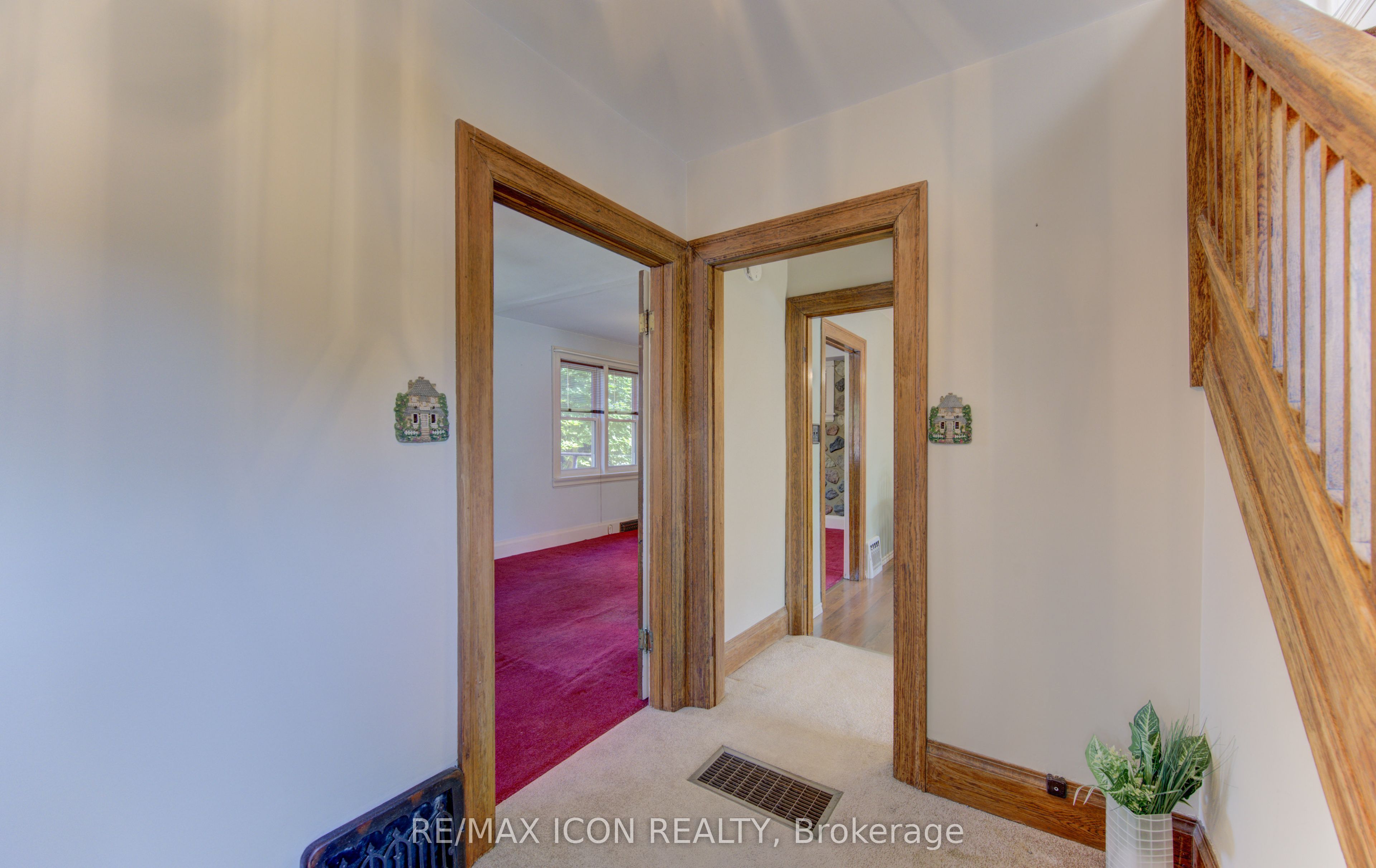 224 Weber Street E Property Photo 11