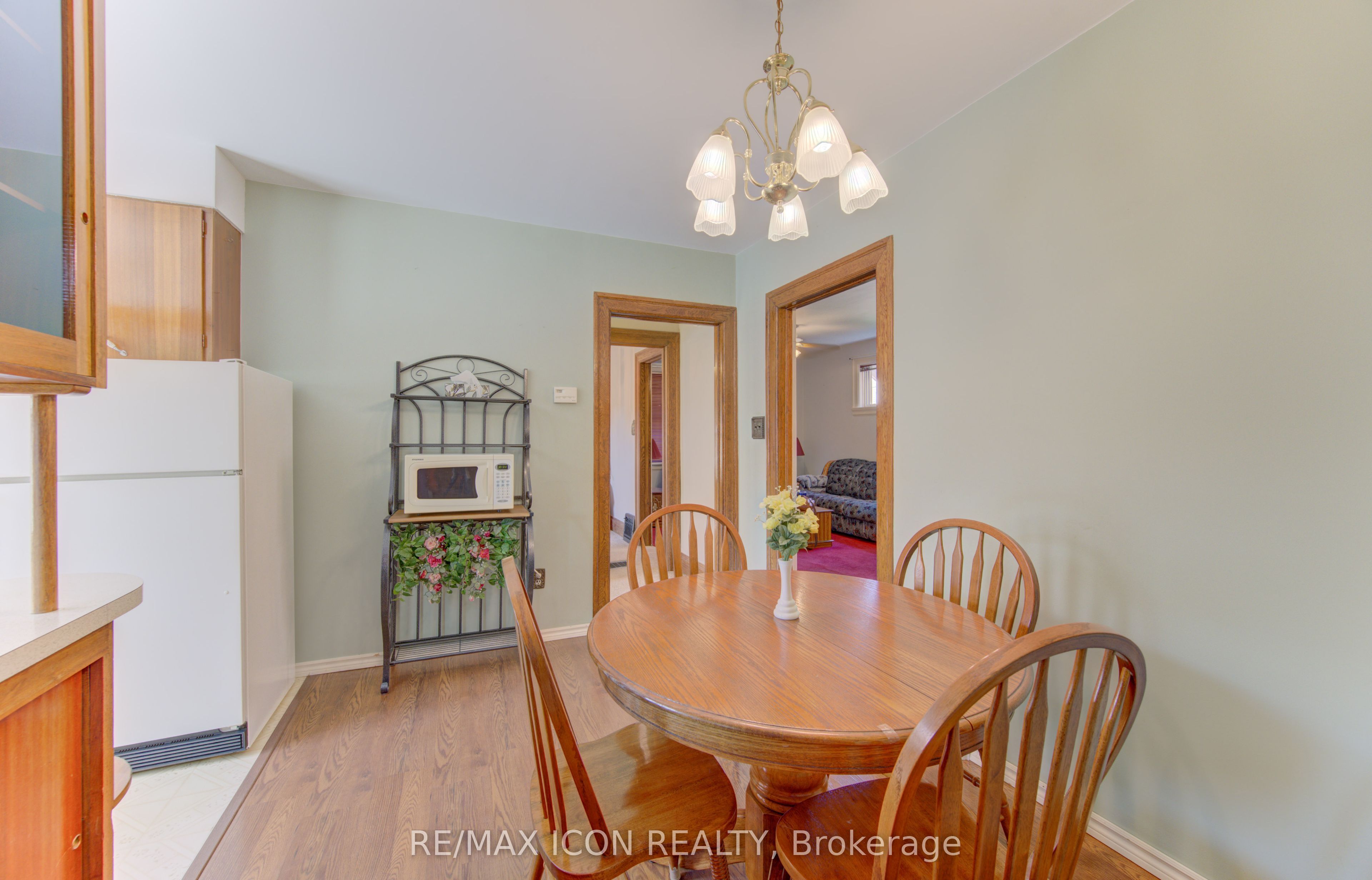 224 Weber Street E Property Photo 25