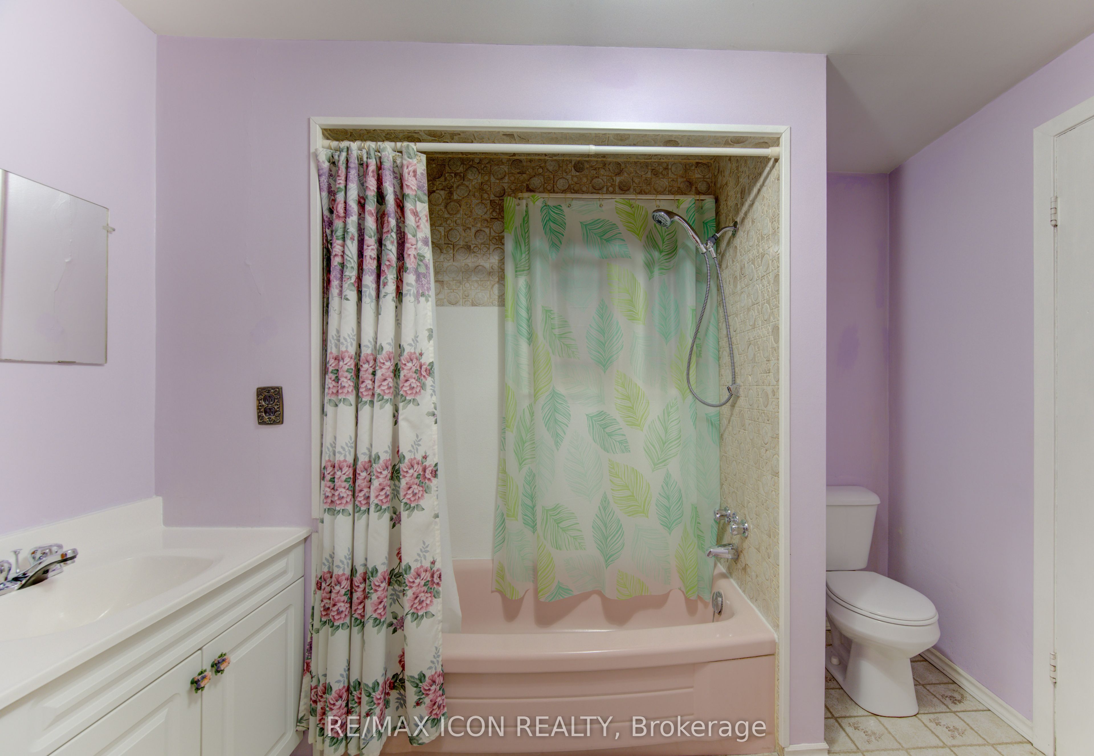 224 Weber Street E Property Photo 26