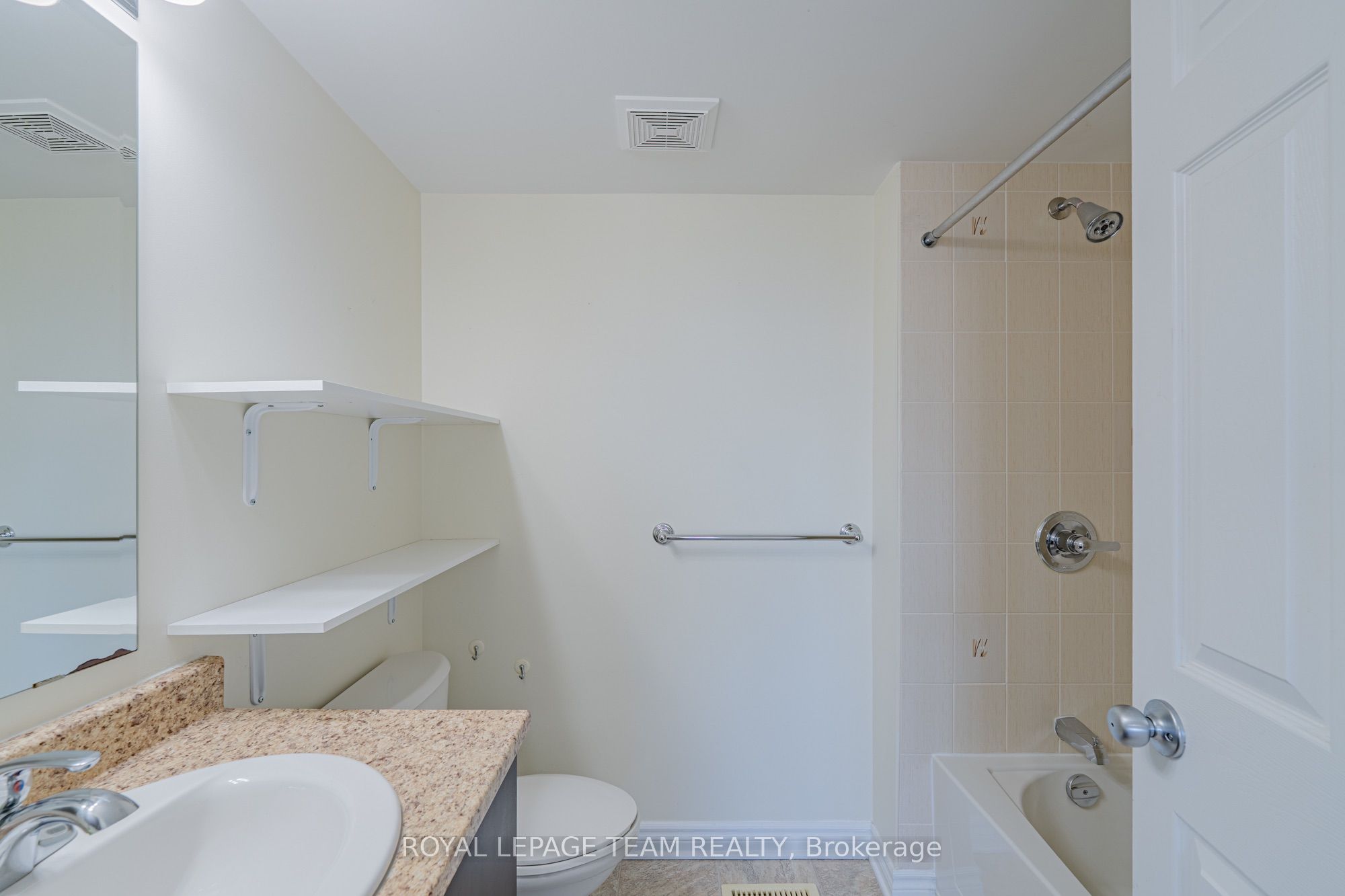 634 Chapman Mills Drive B Property Photo 34