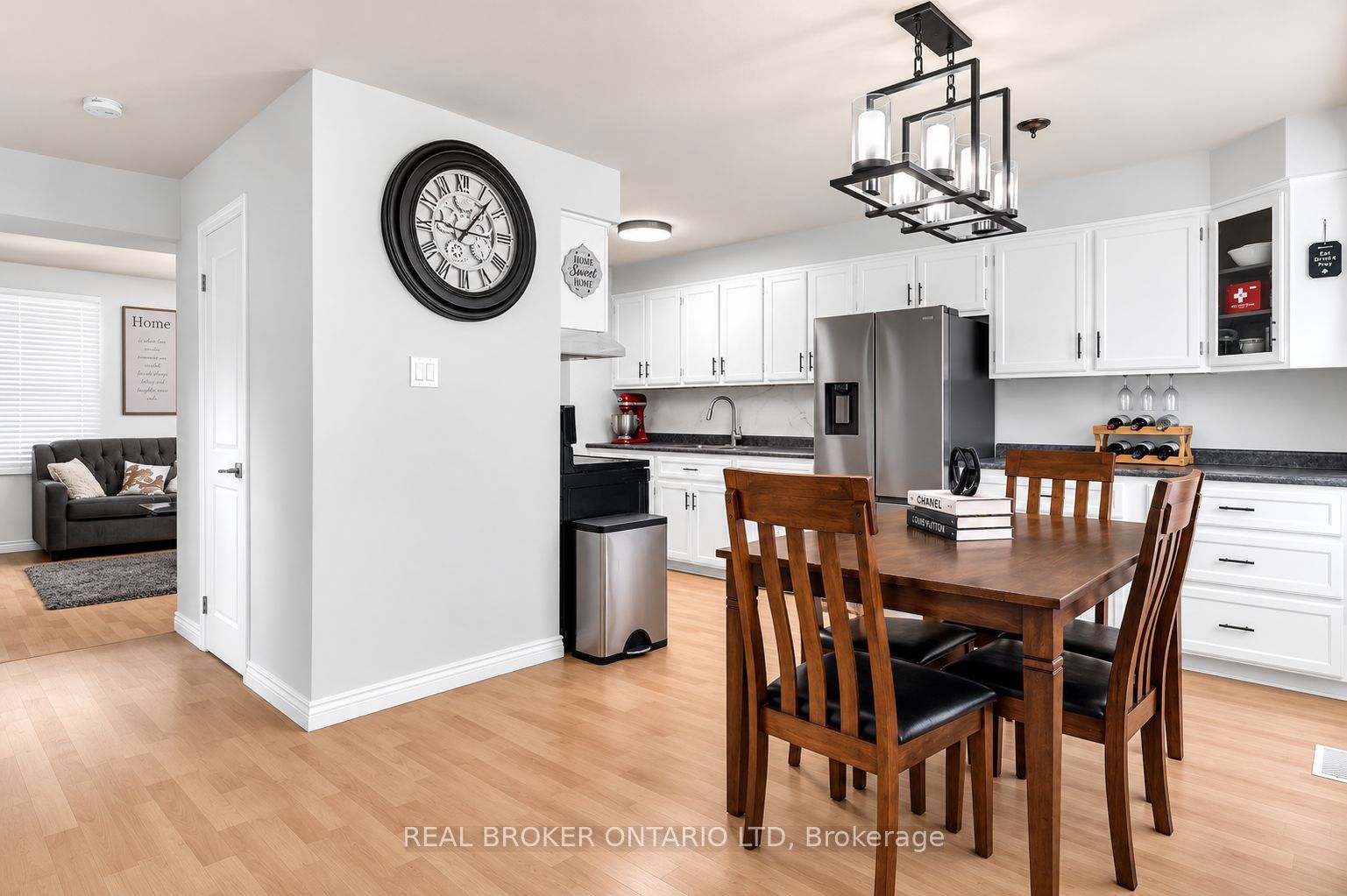 60 Tilipe Road Property Photo 4