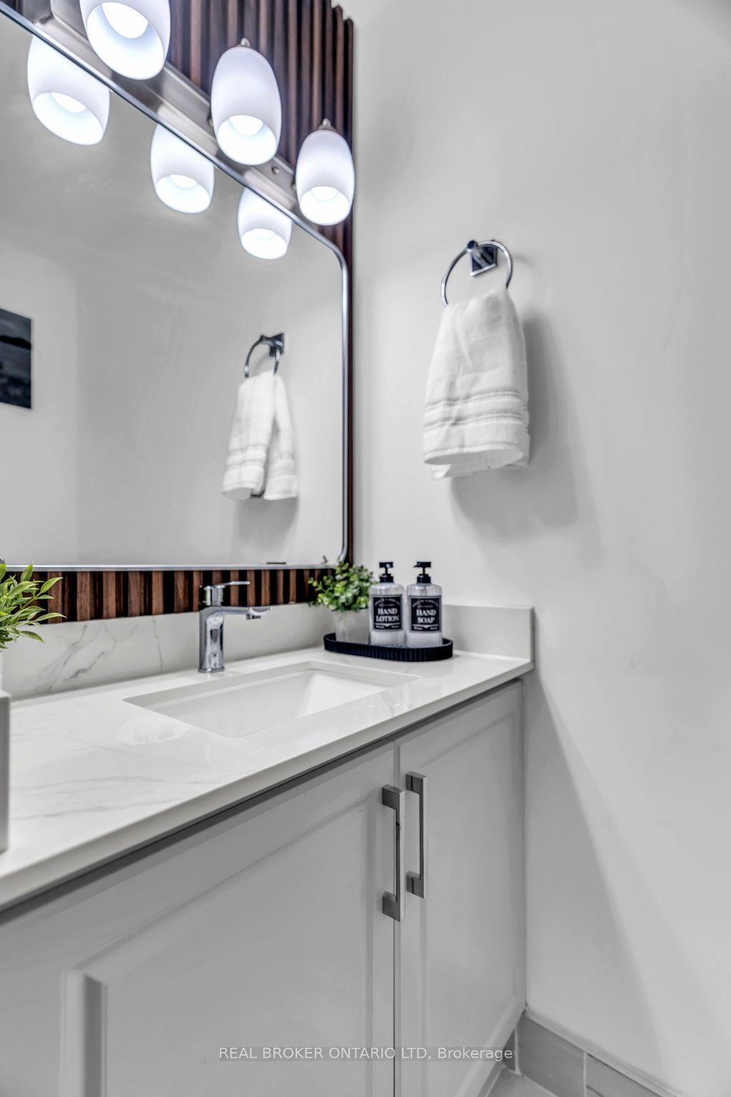 60 Tilipe Road Property Photo 12