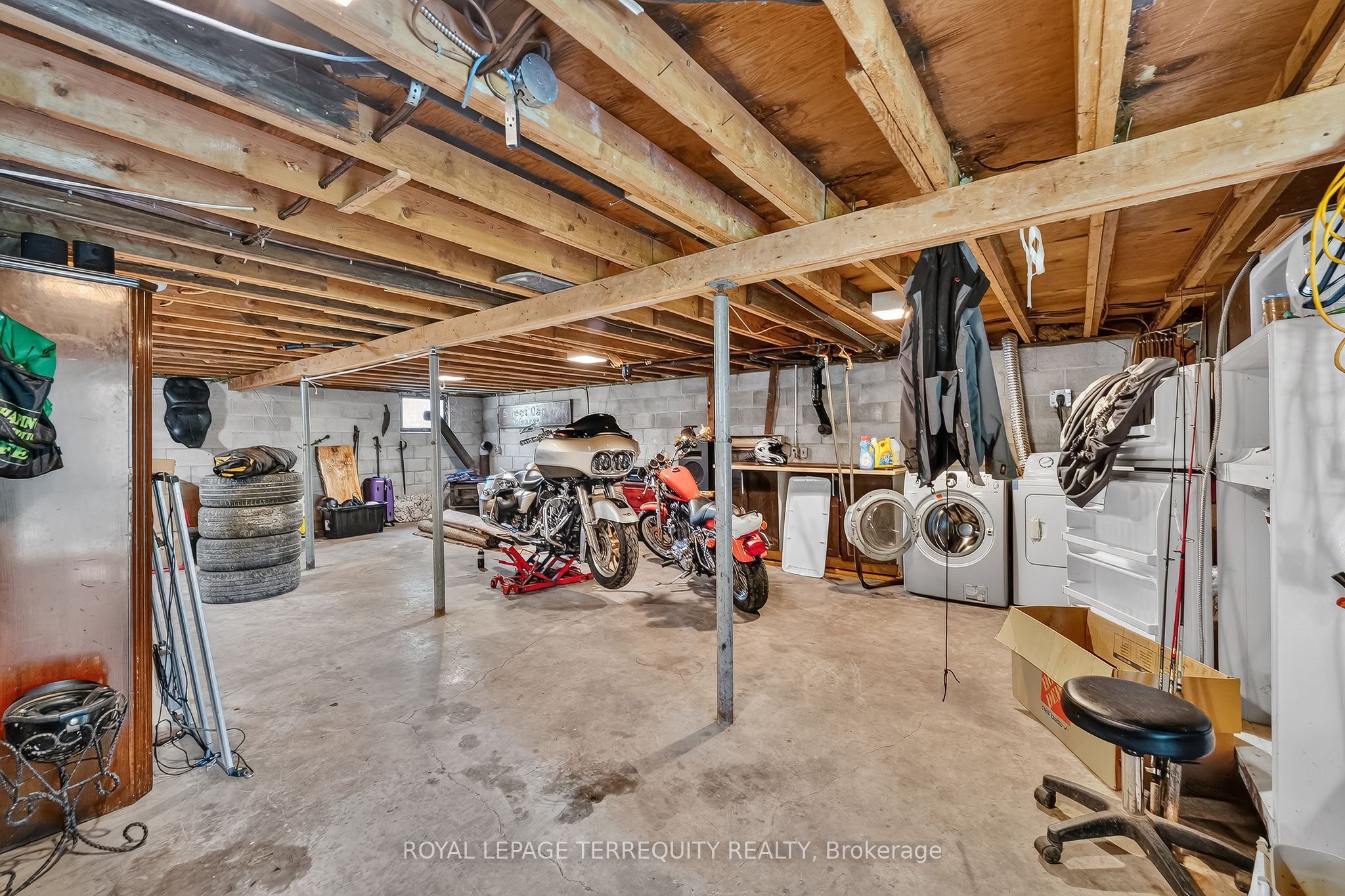 135 Izumi Way Property Photo 40