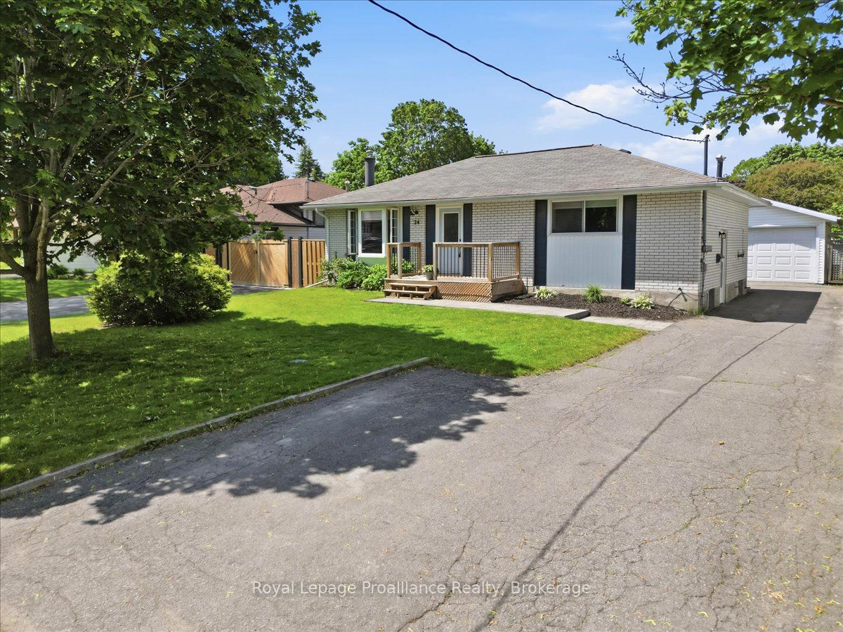 24 Harvest Crescent Property Photo 3