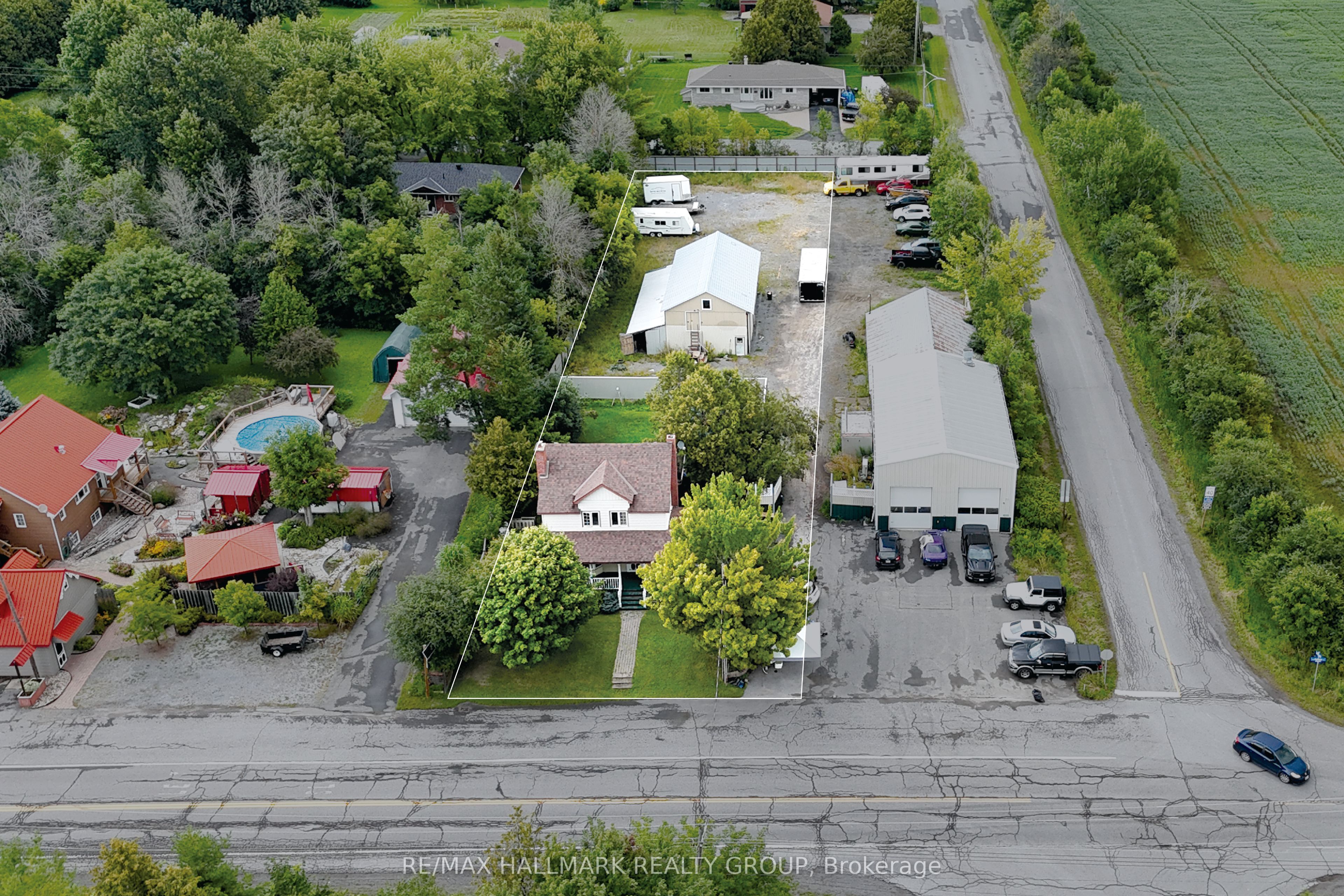 6804 Harbour Street Property Photo 7