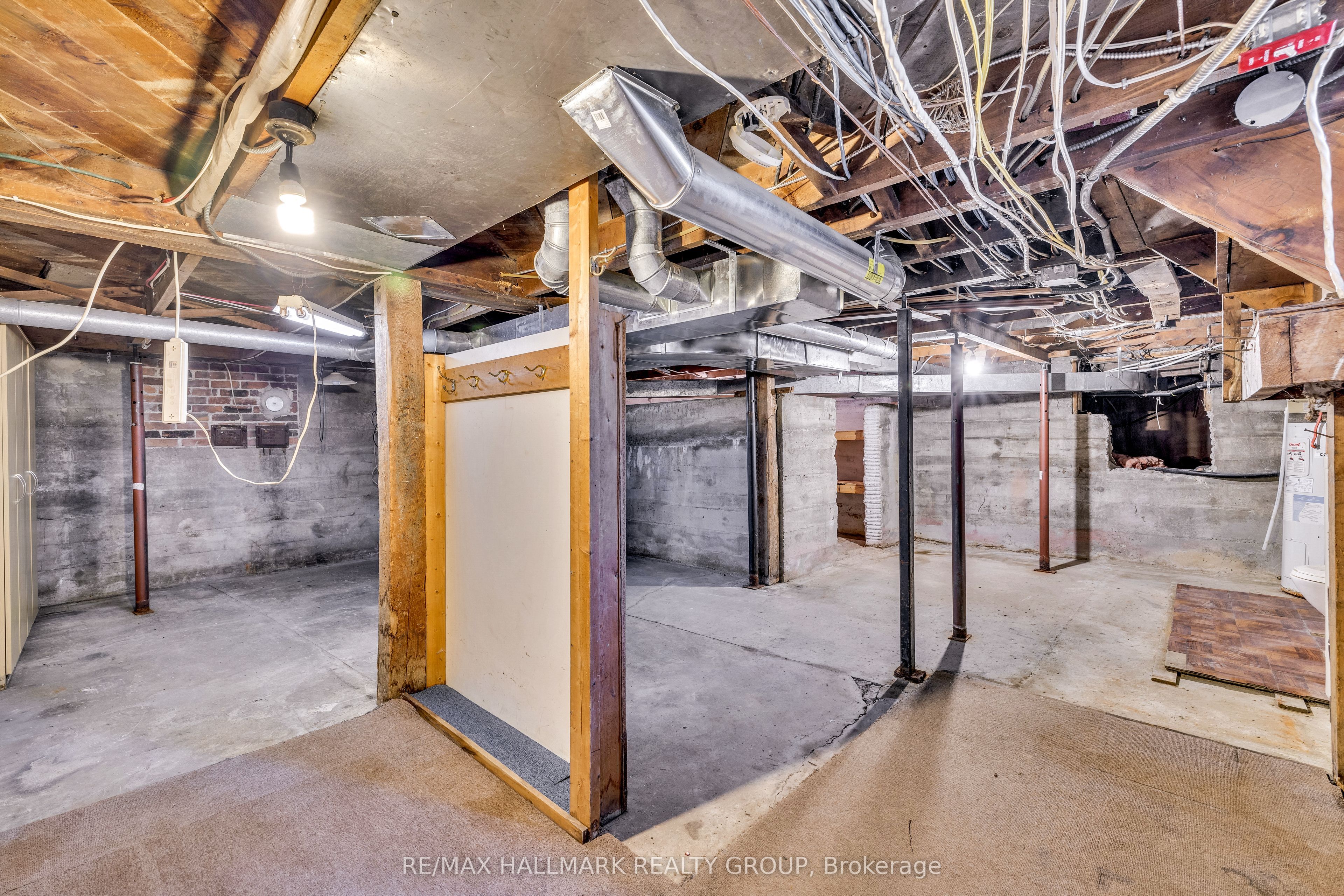 6804 Harbour Street Property Photo 26
