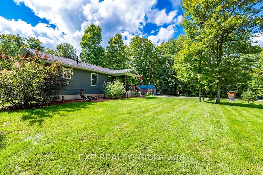 61 Rosebrugh Road Property Photo 4