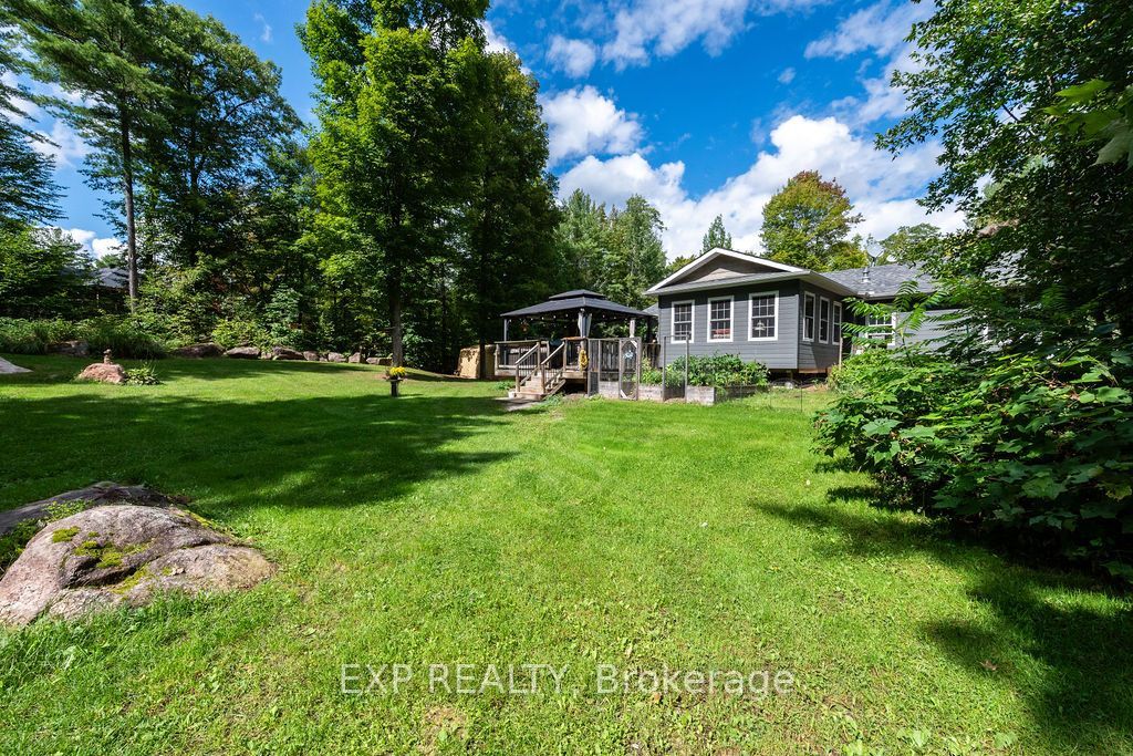 61 Rosebrugh Road Property Photo 8