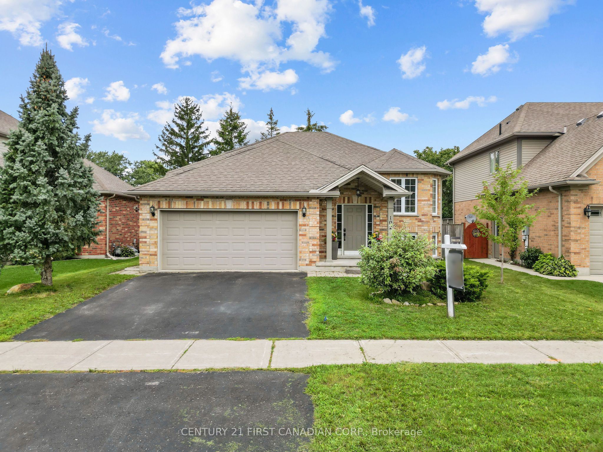 102 Watson Street Property Photo 1