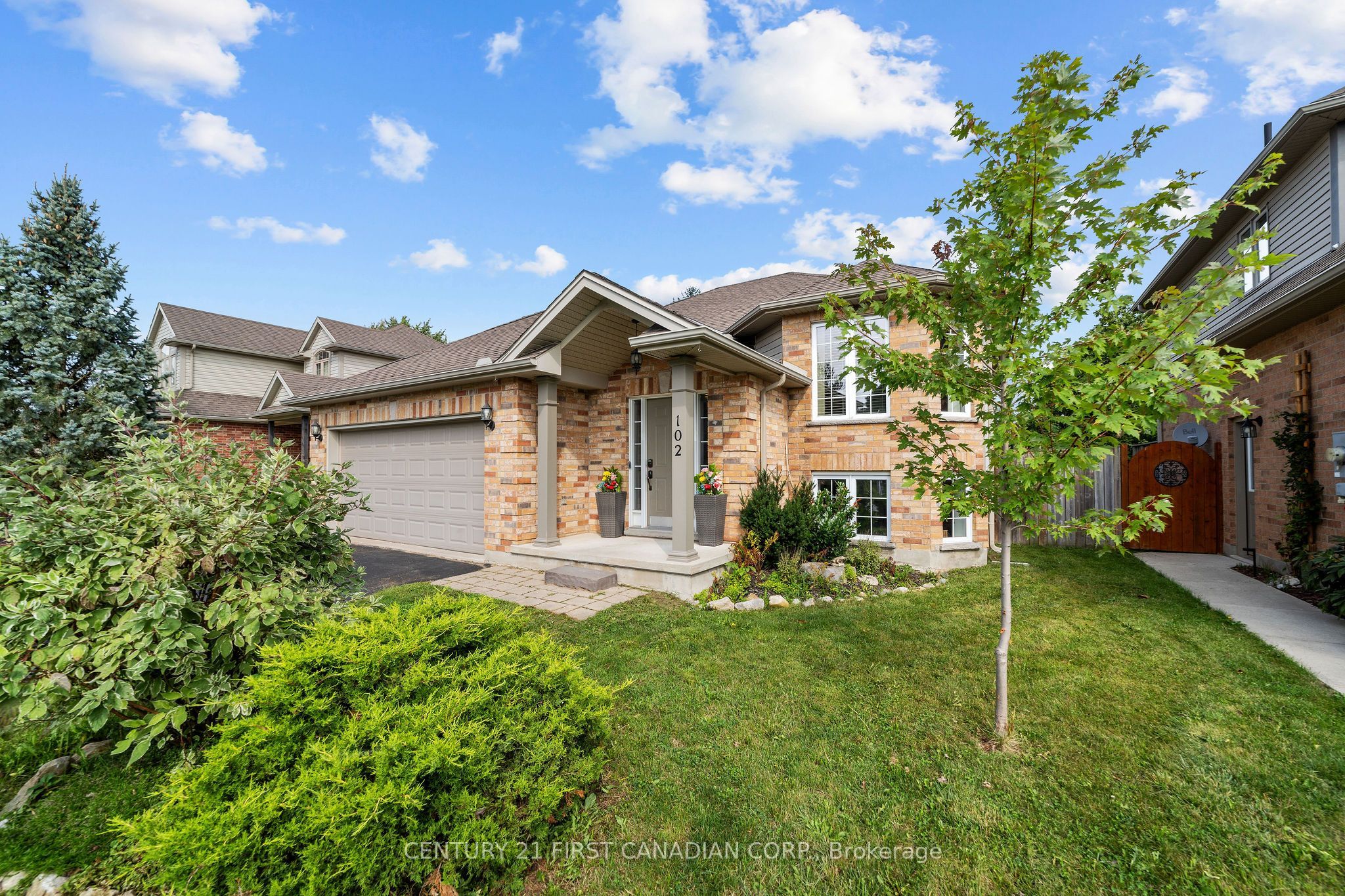 102 Watson Street Property Photo 4
