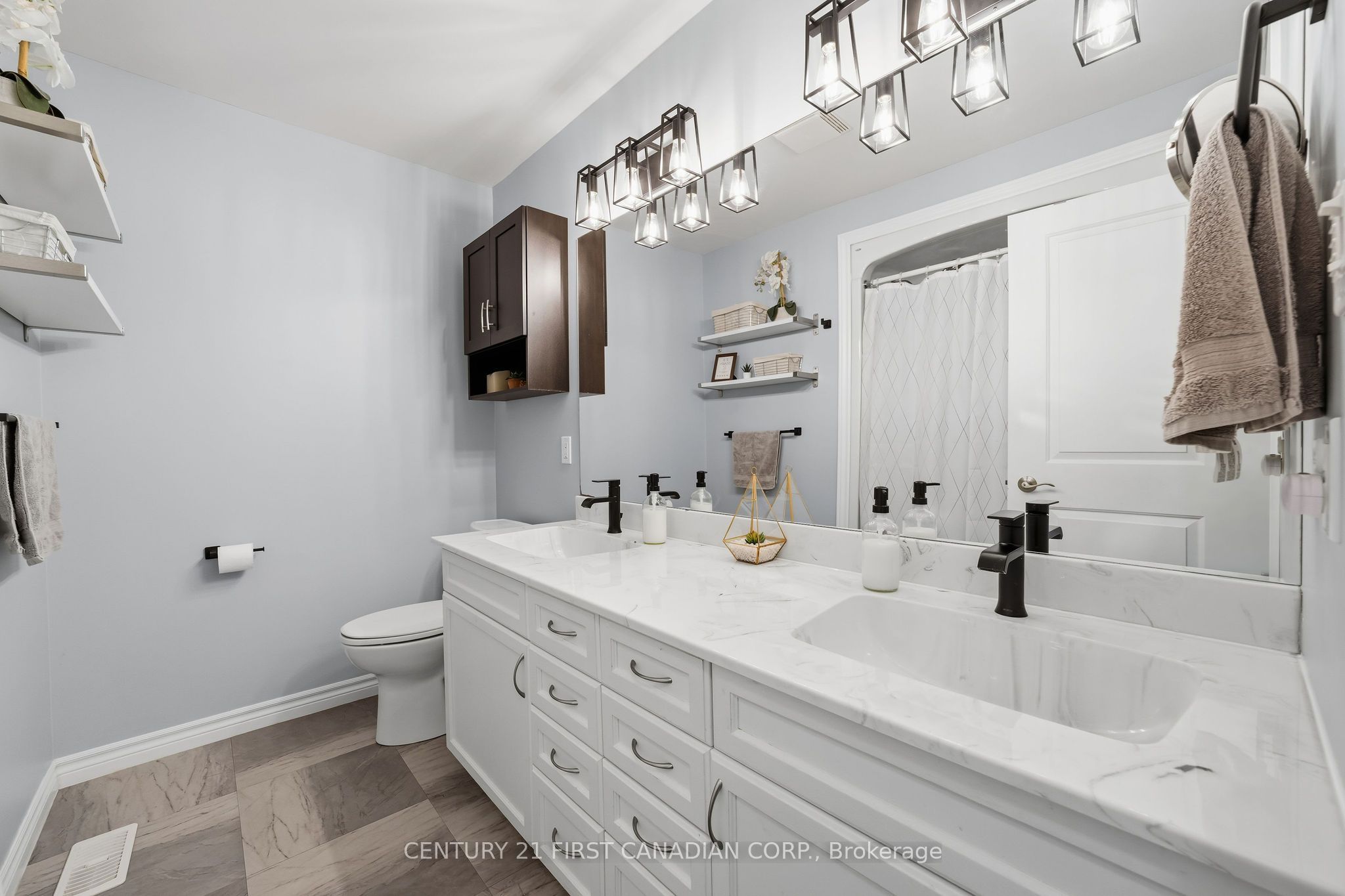 102 Watson Street Property Photo 18