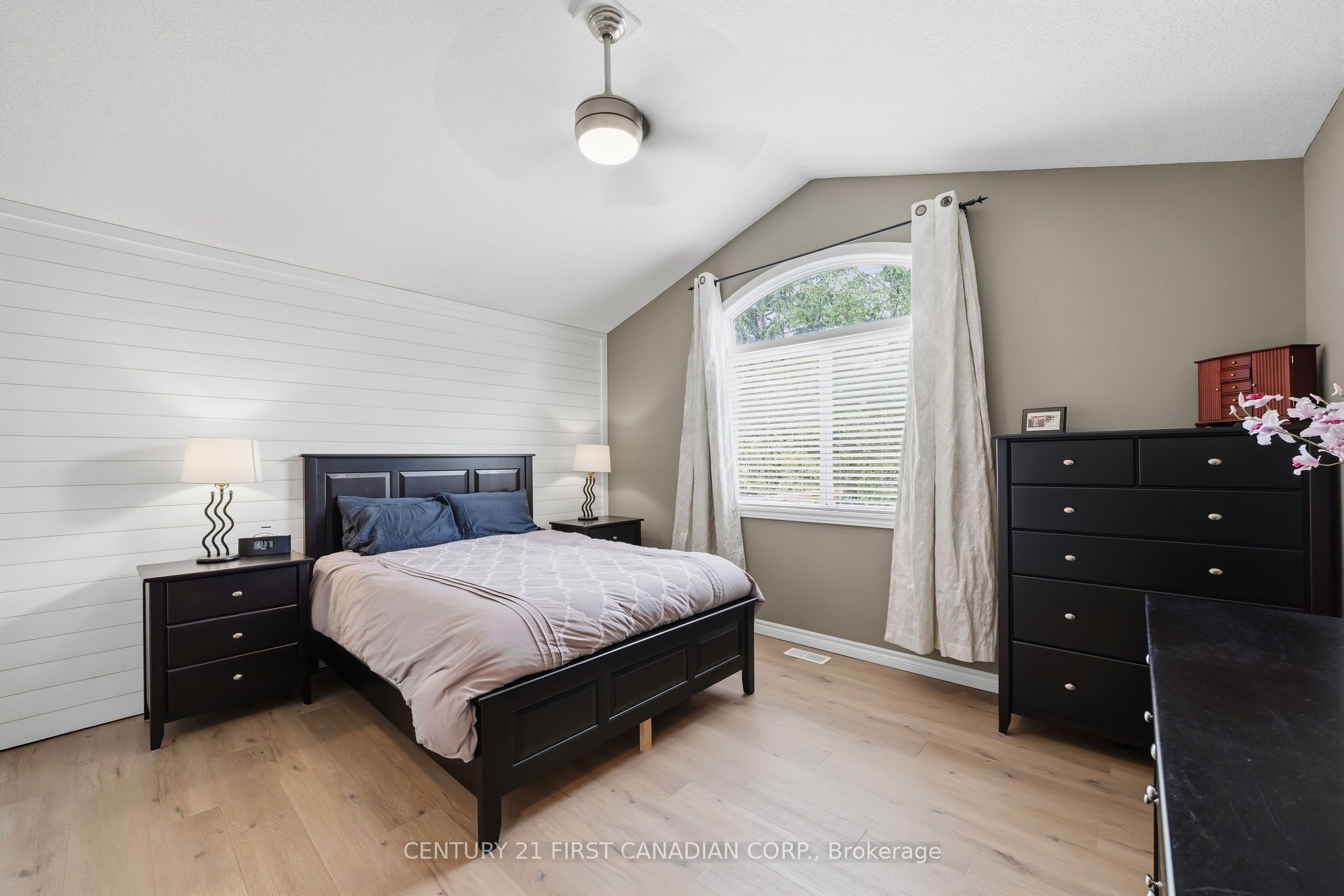 102 Watson Street Property Photo 20
