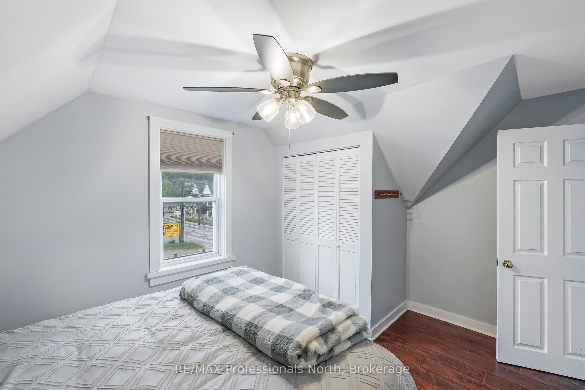 33 Maple Avenue Property Photo 25