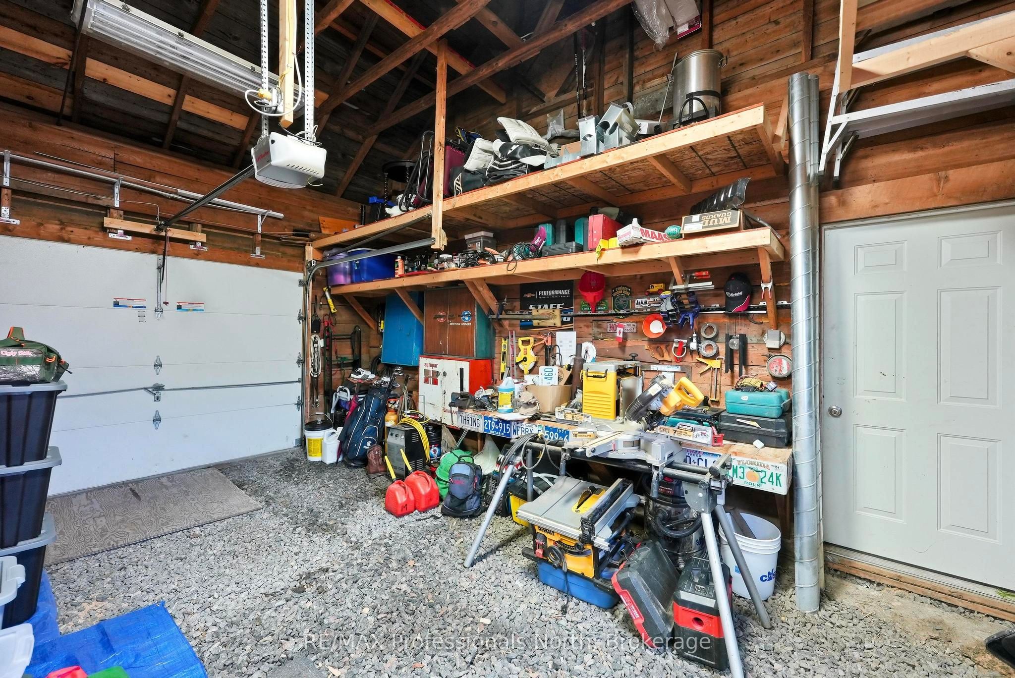 33 Maple Avenue Property Photo 37