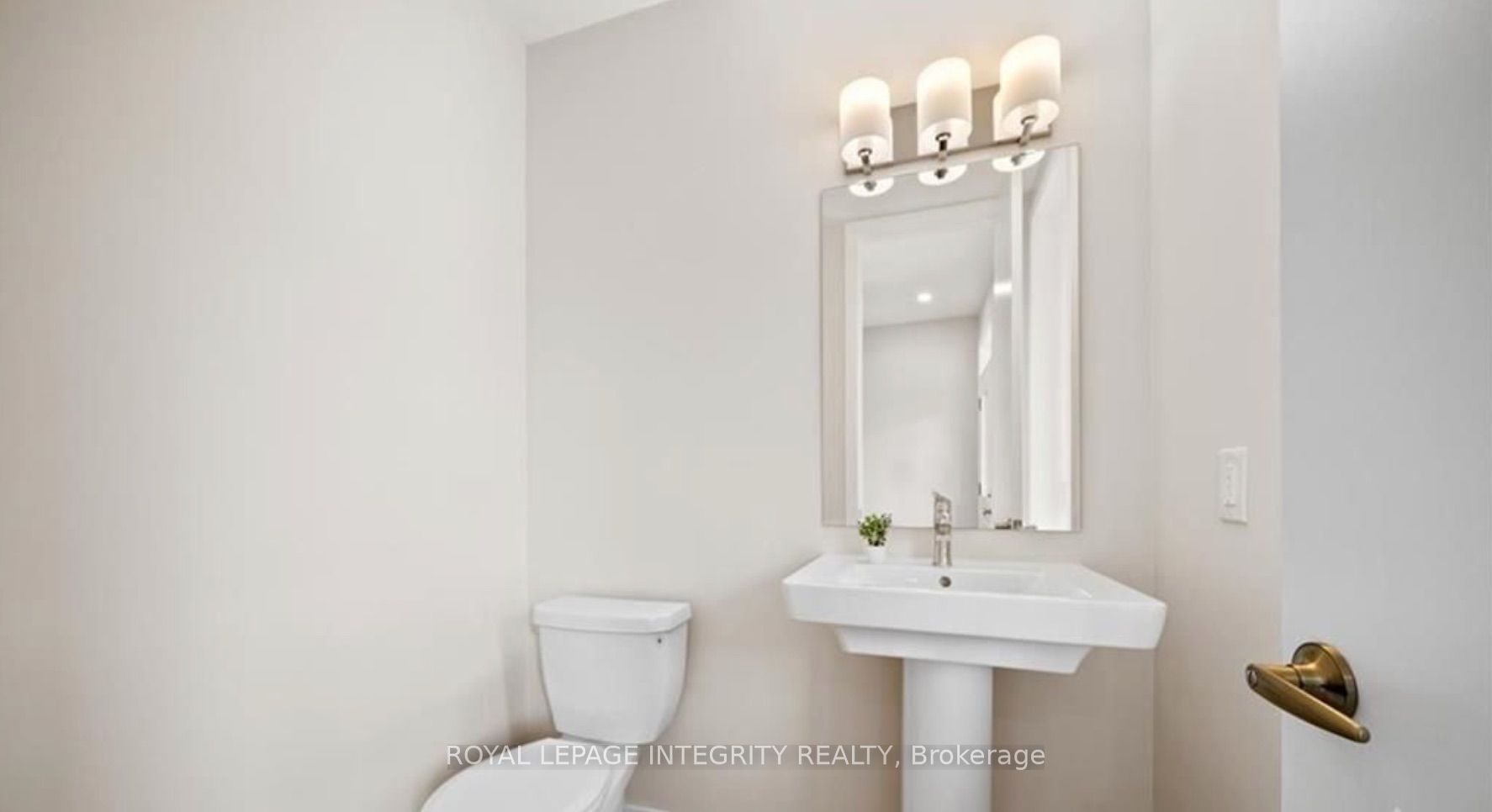414 Epoch Street Property Photo 6