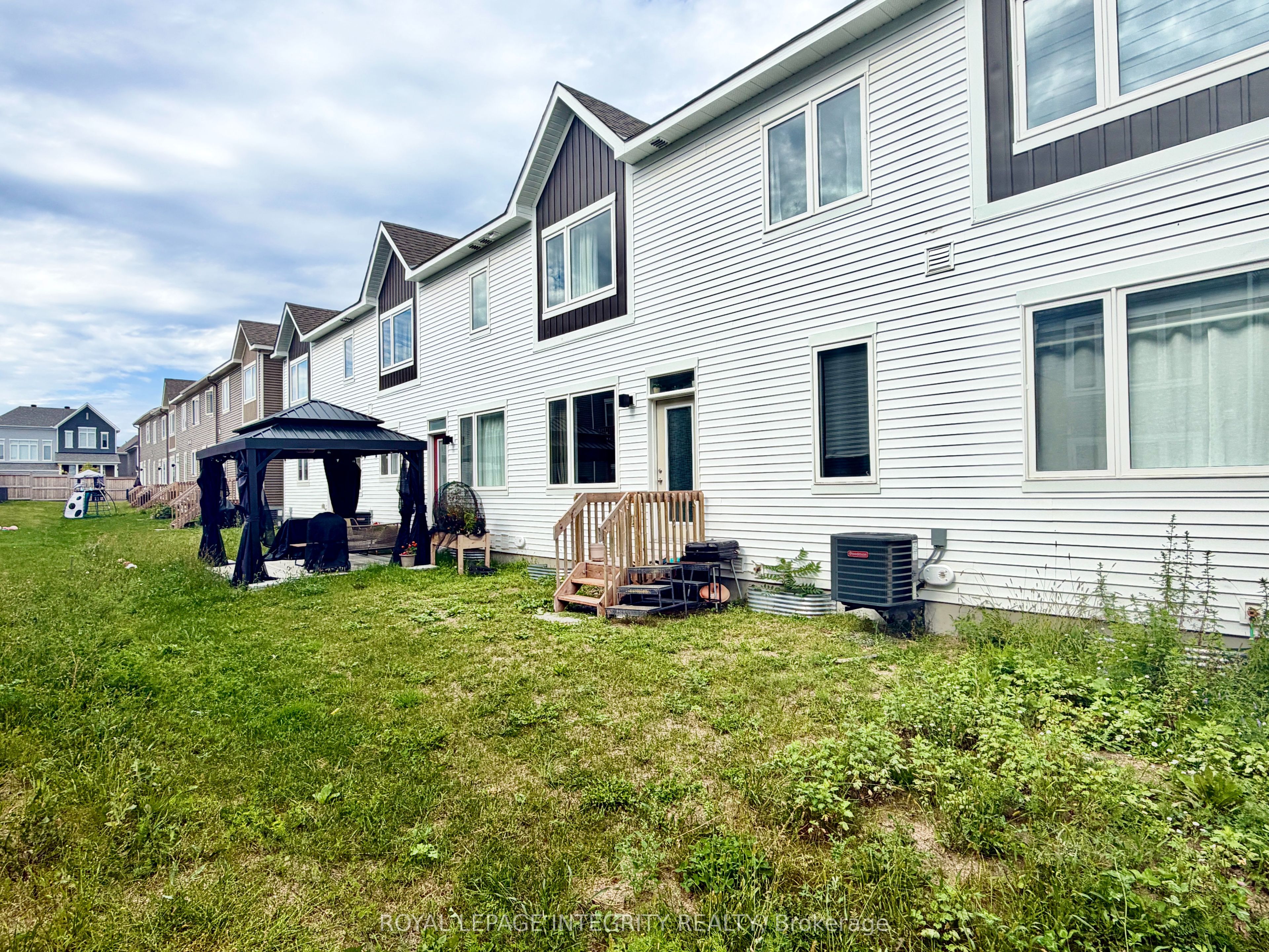 414 Epoch Street Property Photo 18
